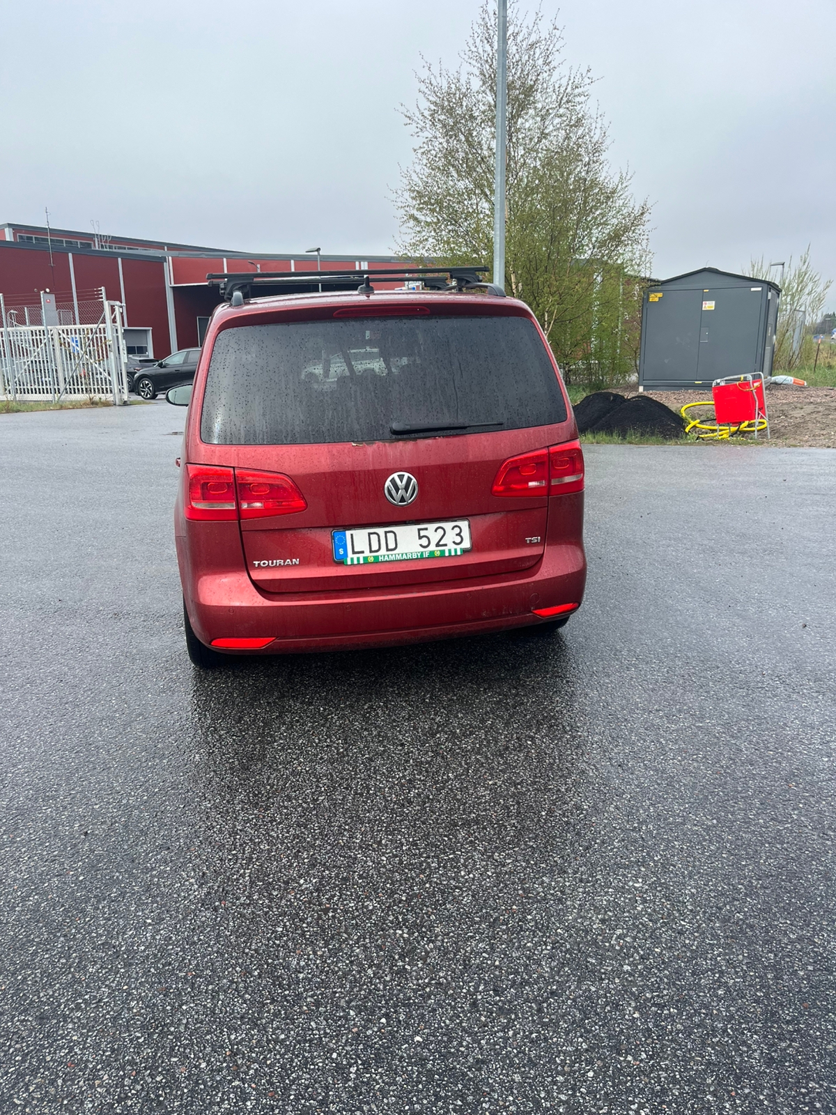 Volkswagen Touran 2011, photo 3/8