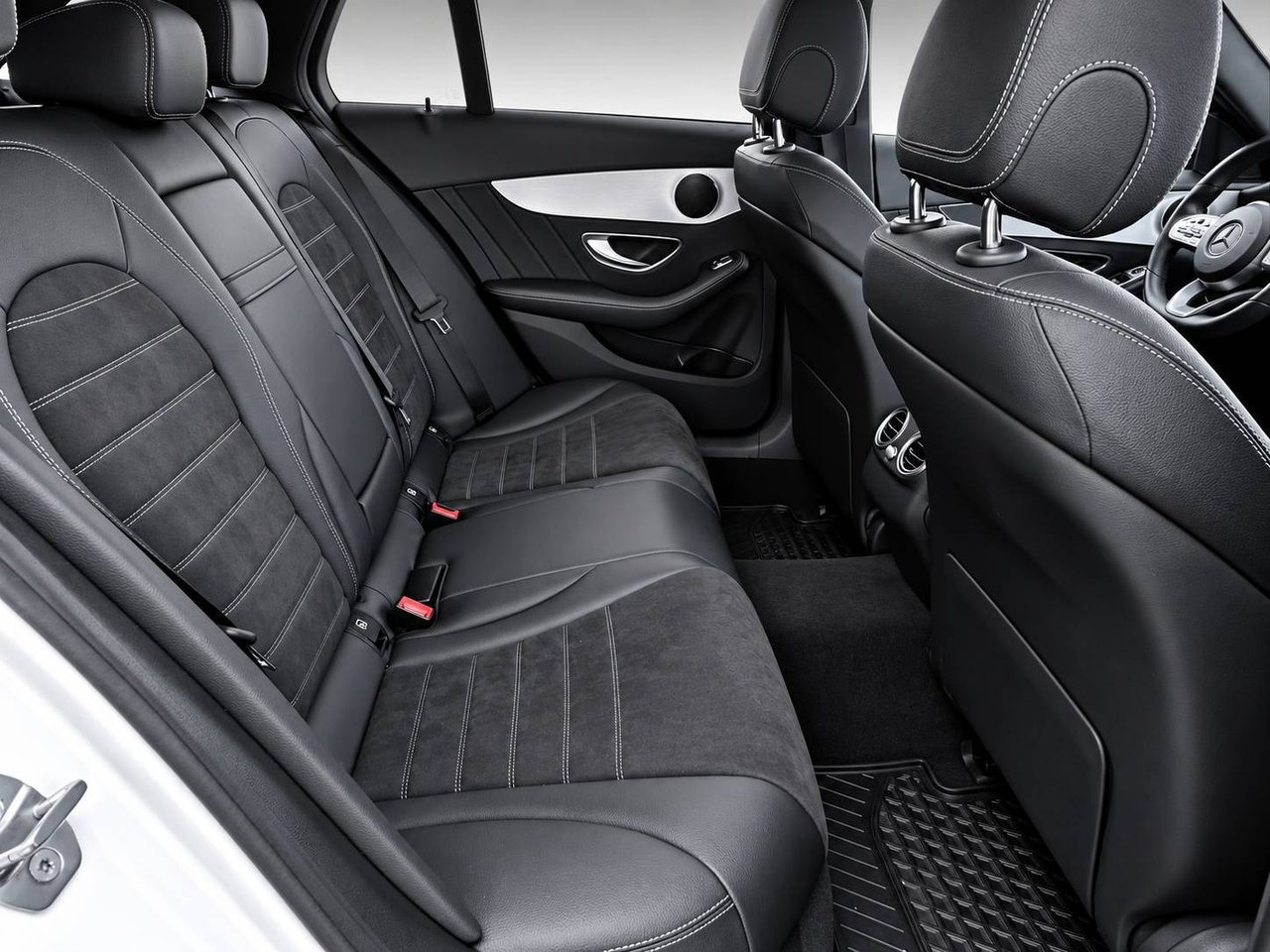 Mercedes-Benz C 2020, bild 7/10
