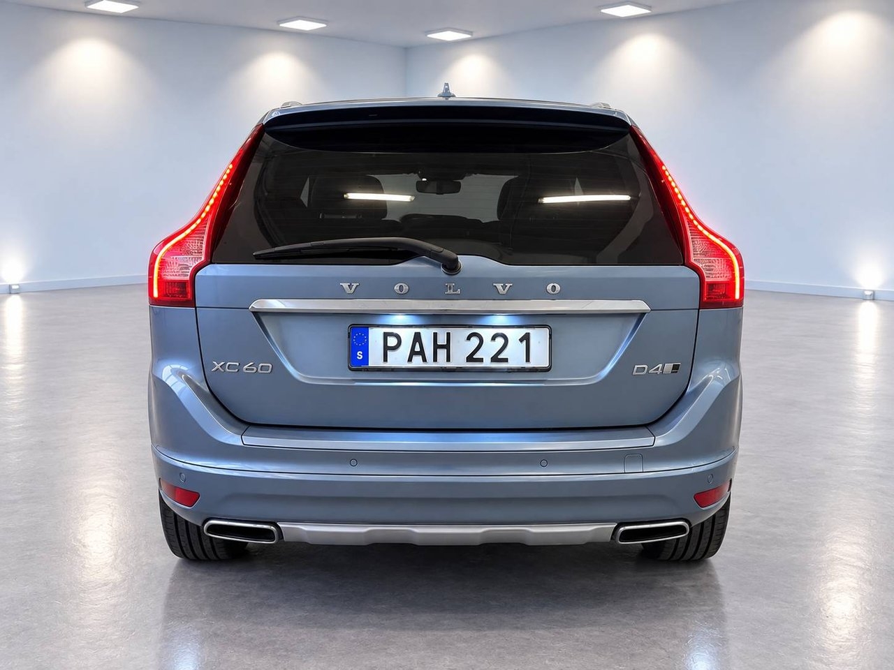 Volvo XC60 D4 AWD Summum 1 Ägare VOC 2017, bild 5/10