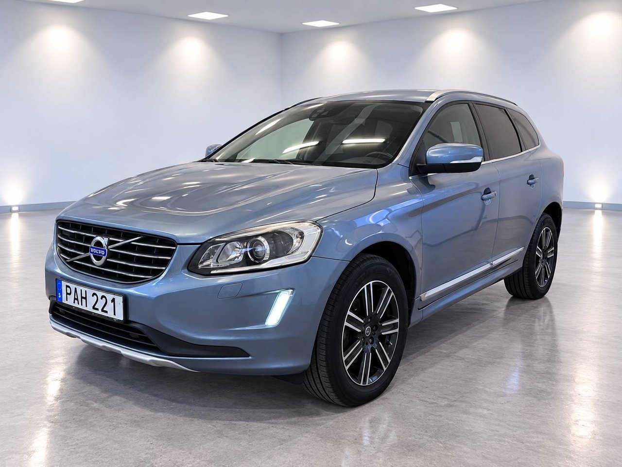 Volvo XC60 D4 AWD Summum 1 Ägare VOC 2017, bild 3/10