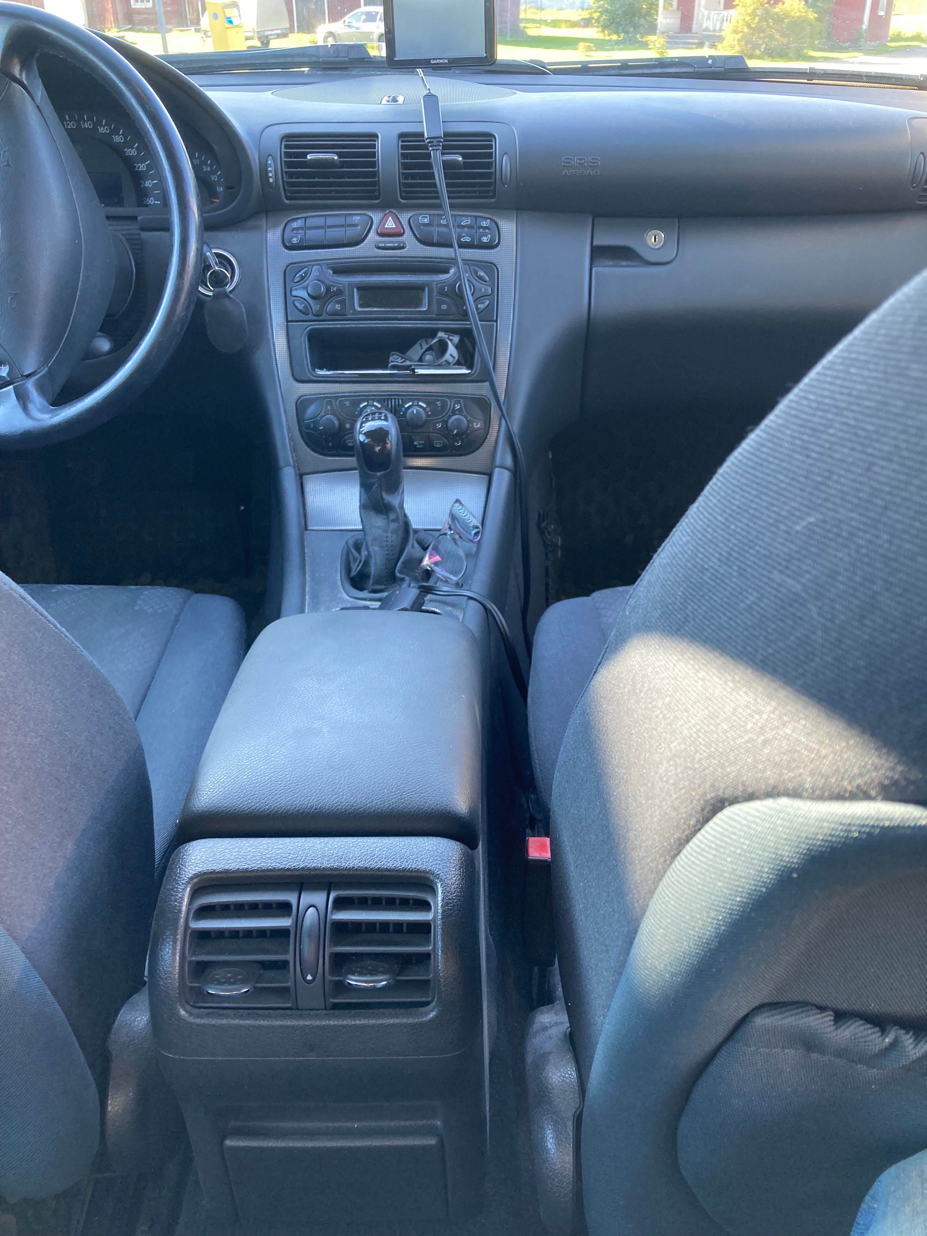 Mercedes-Benz C 180 Kompressor Manuell 2004, photo 6/6