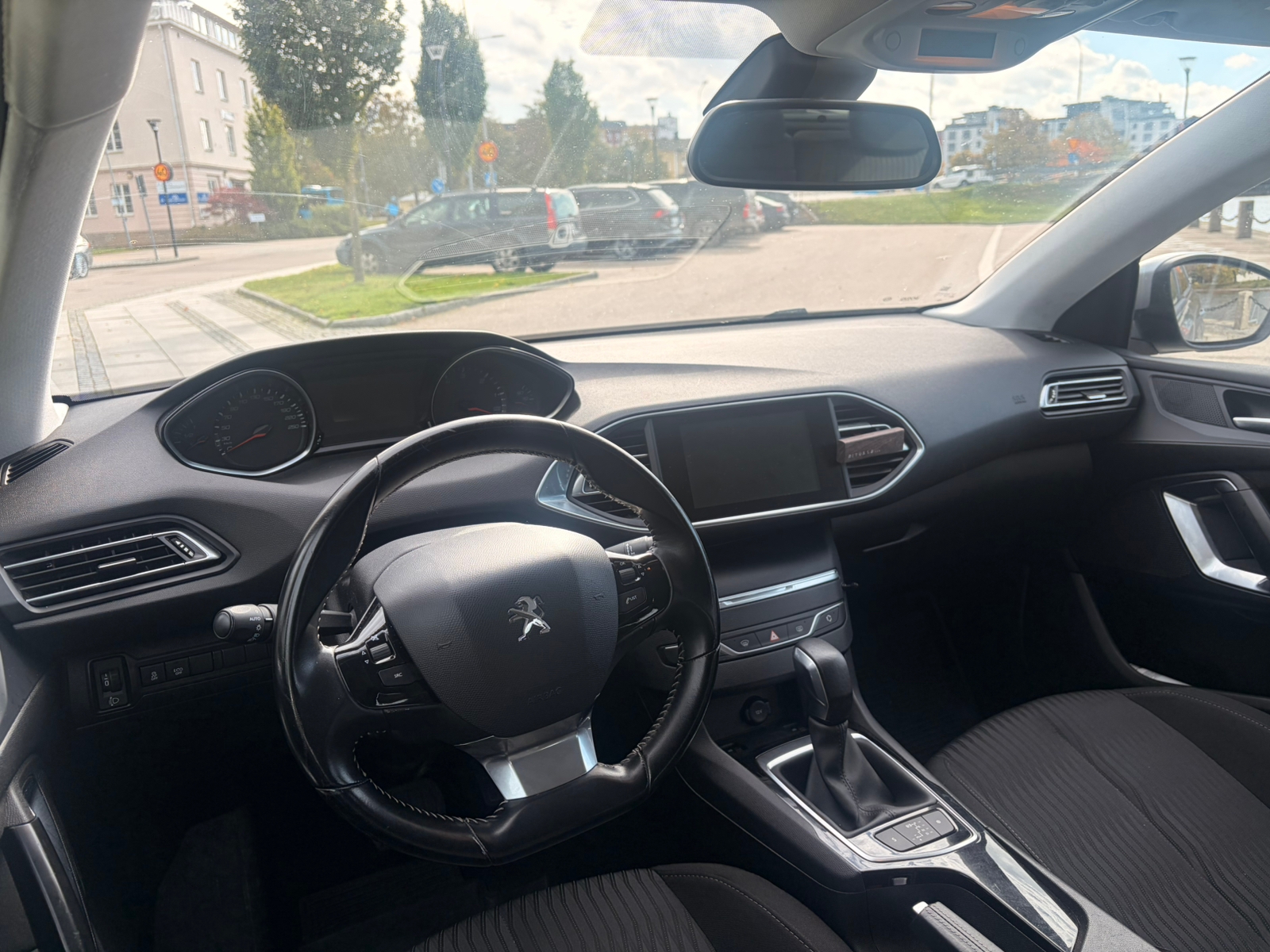 Peugeot 308 1.6 BlueHDi 120 8v EAT 2016, bild 7/10