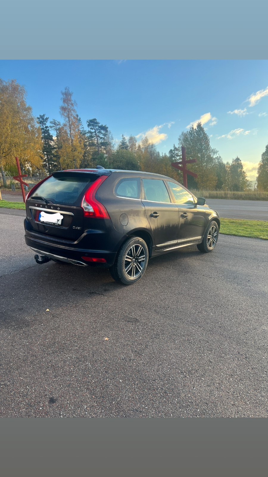 Volvo XC60 D4 AWD Geartronic 2017, photo 2/4