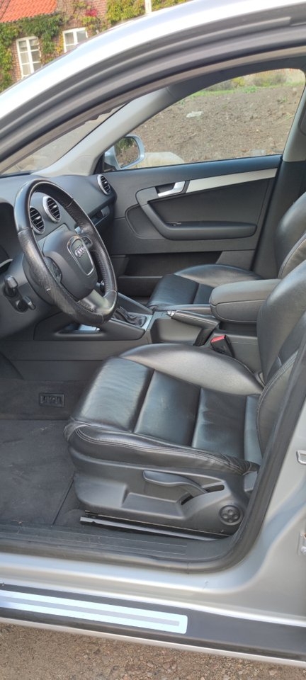 Audi A3 Sportback 2.0 TDI Base Skinn 2013, bild 7/10