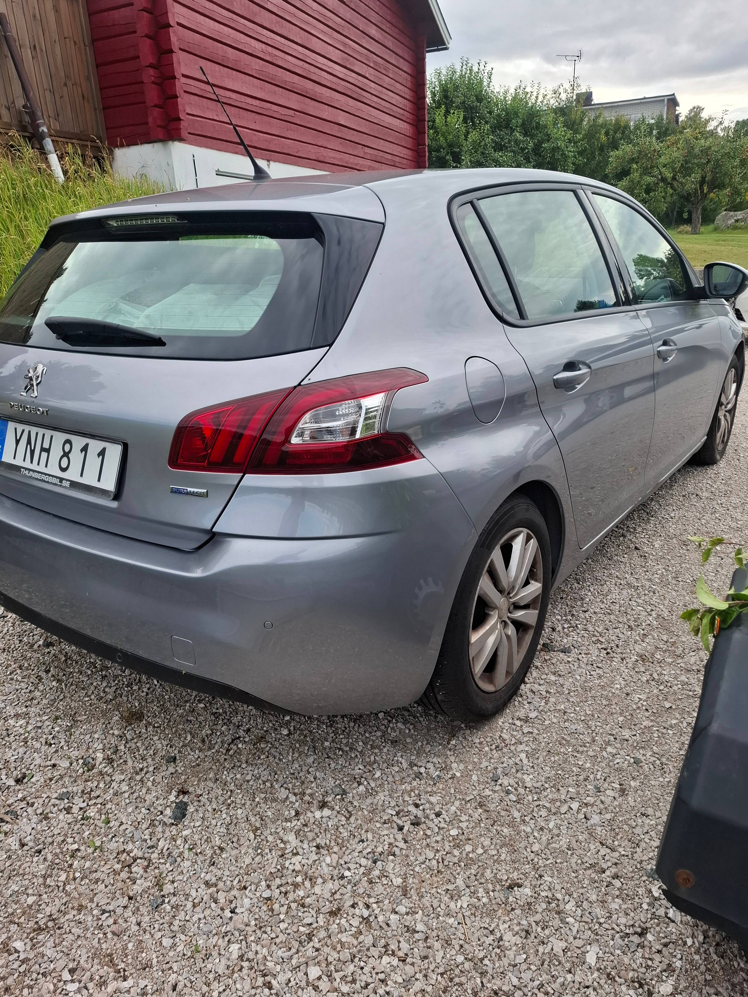 Peugeot 308 1.2 PureTech 130 Automatisk 2017, bild 4/4