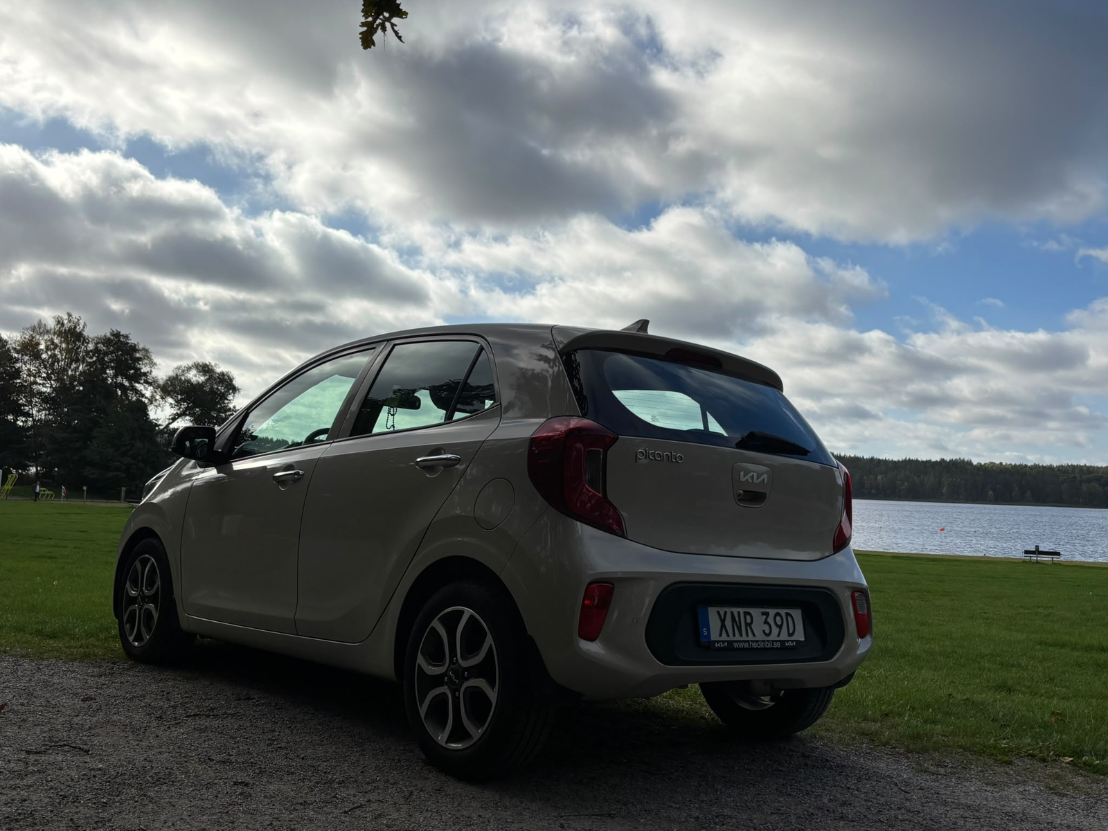 Kia Picanto 1.0 MPI AMT 2022, bild 2/10