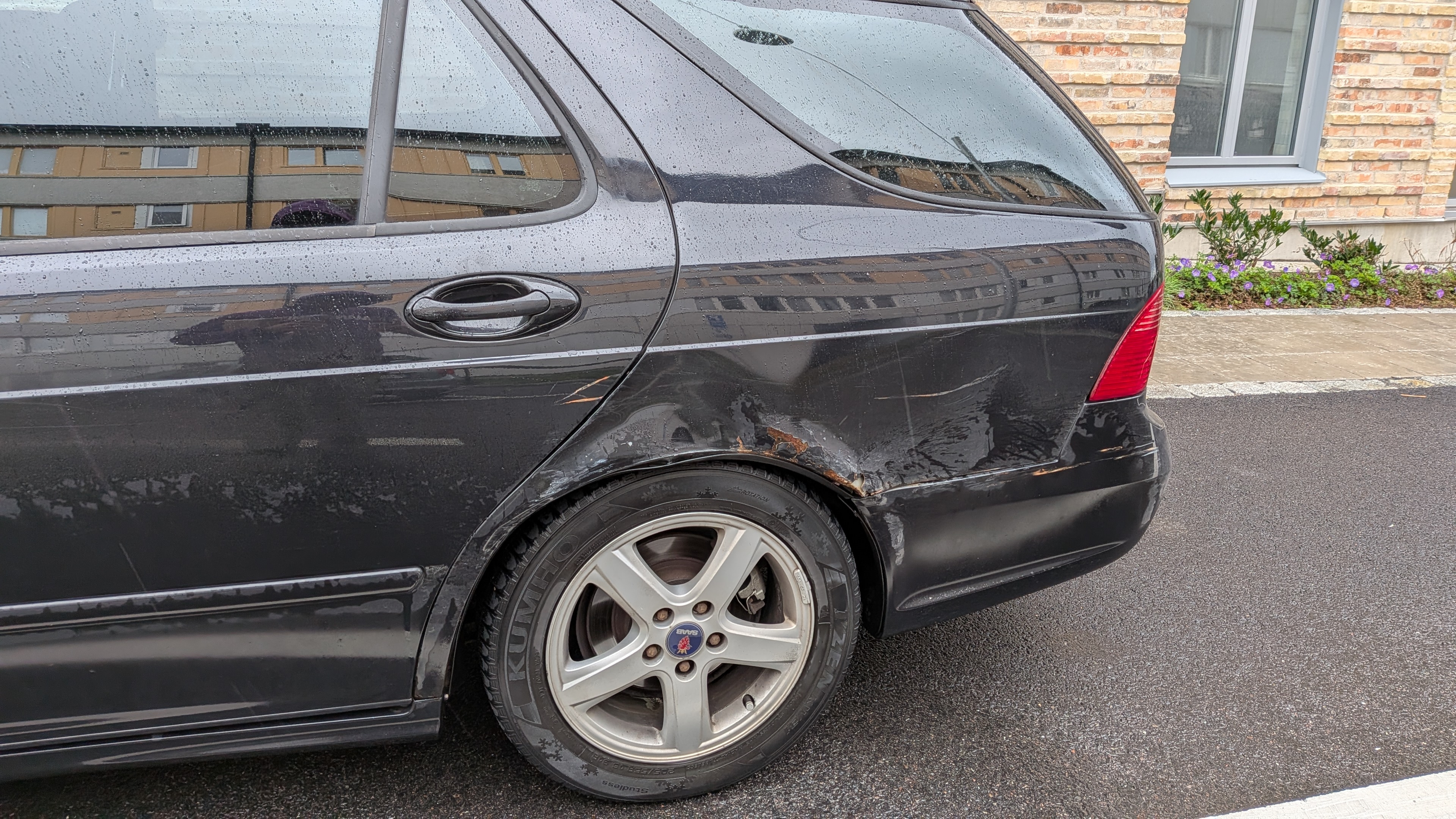 Saab 9-5 SportCombi 1.9 TiD Automatisk 2008, bild 4/7