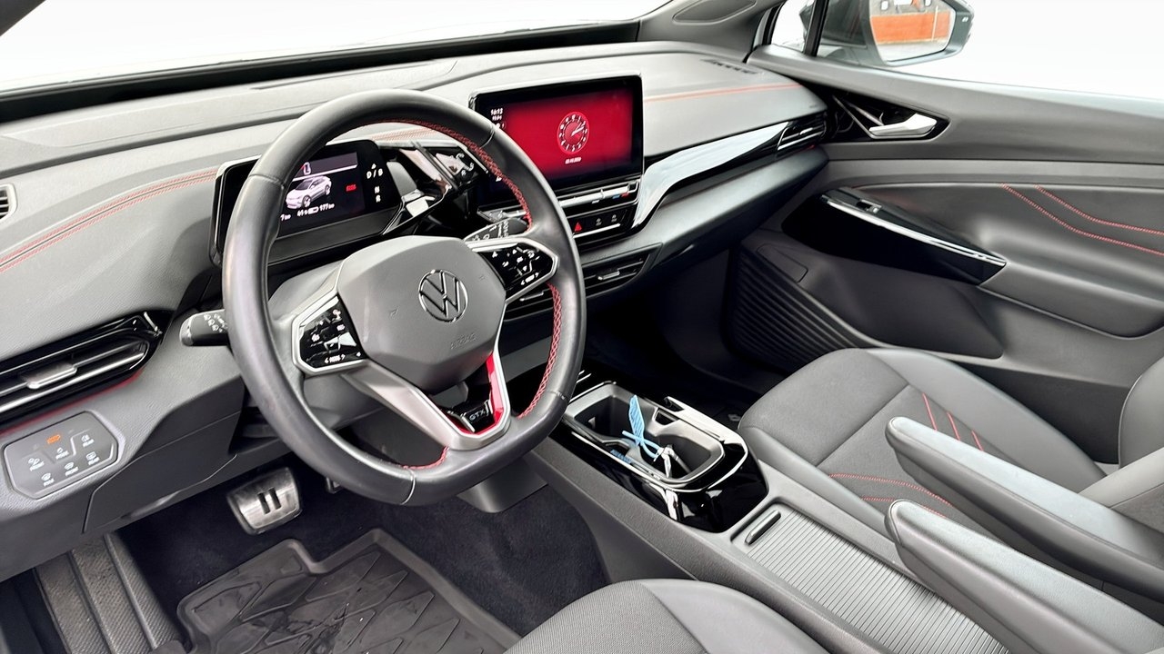 Volkswagen ID.4 2023, photo 7/10