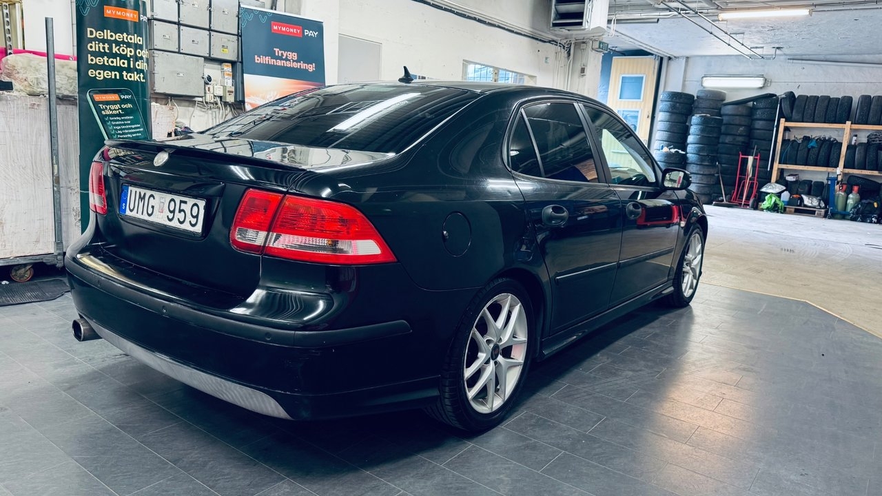 Saab 9-3 SportSedan 2.0 T Aero Euro 4 2004, bild 4/10