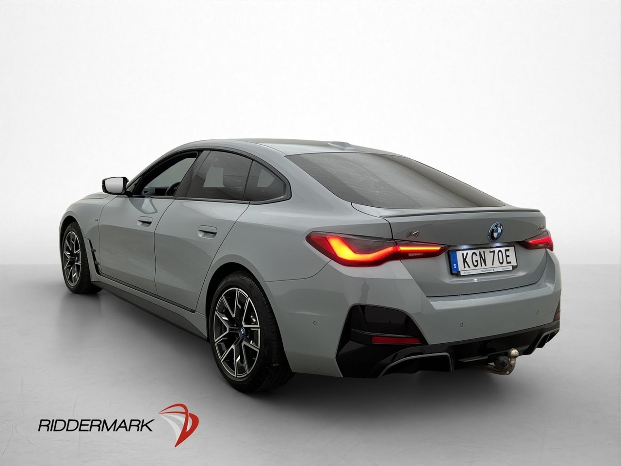 BMW i4 2023, kuva 6/10