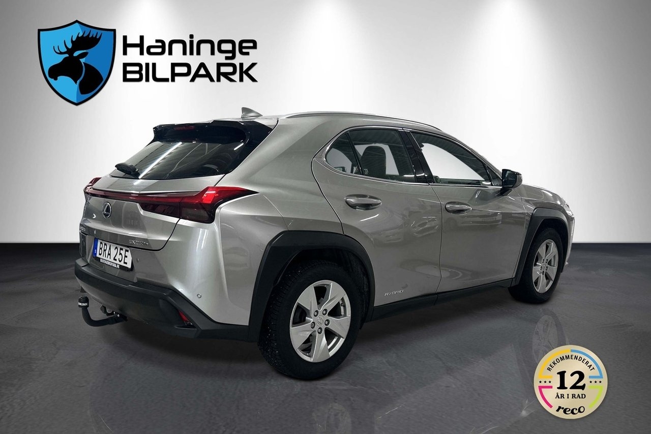 Lexus UX 250h CVT Hybrid 2019, bild 6/10