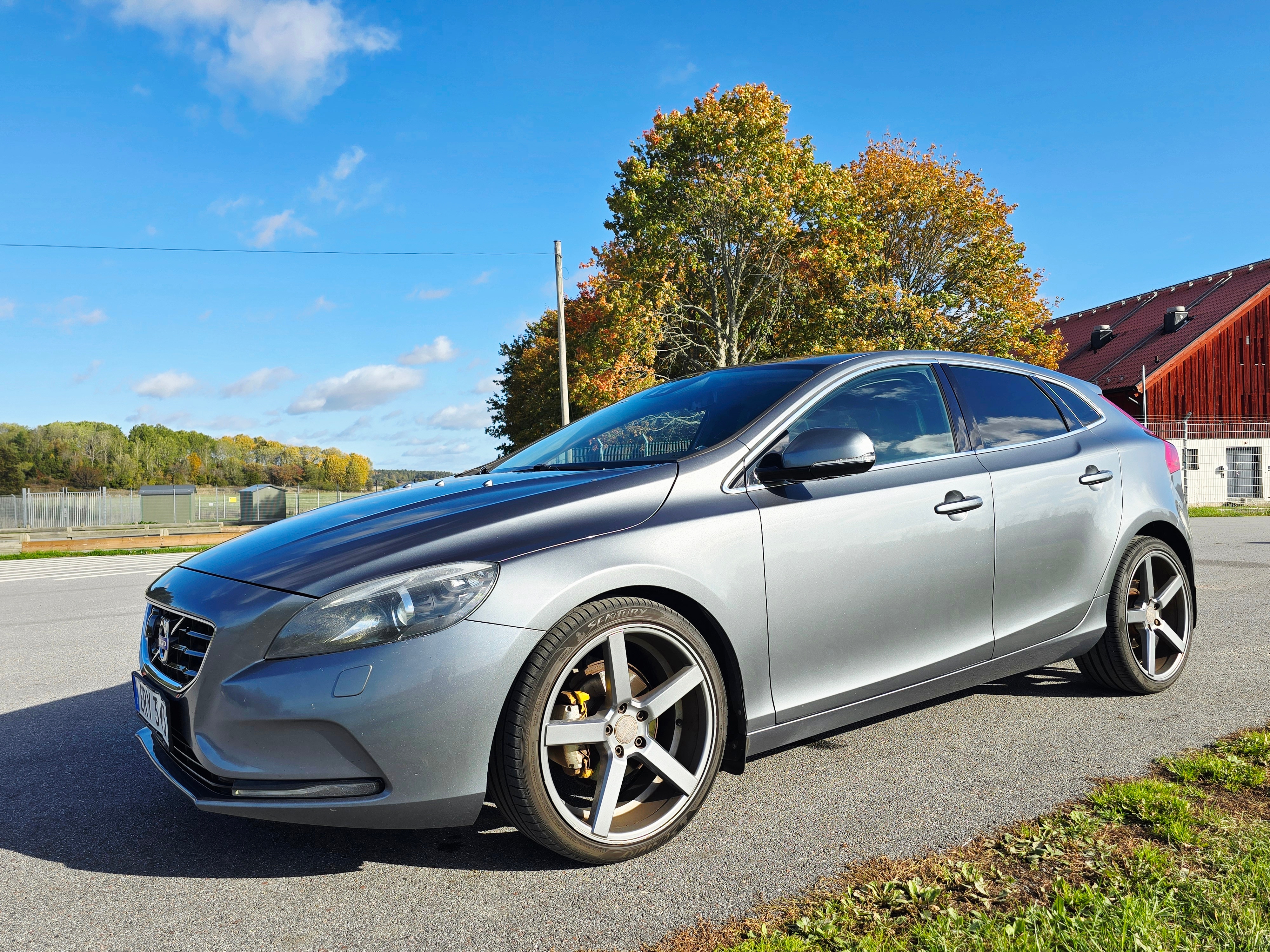 Volvo V40 D2 Manuell 2015, bild 2/10