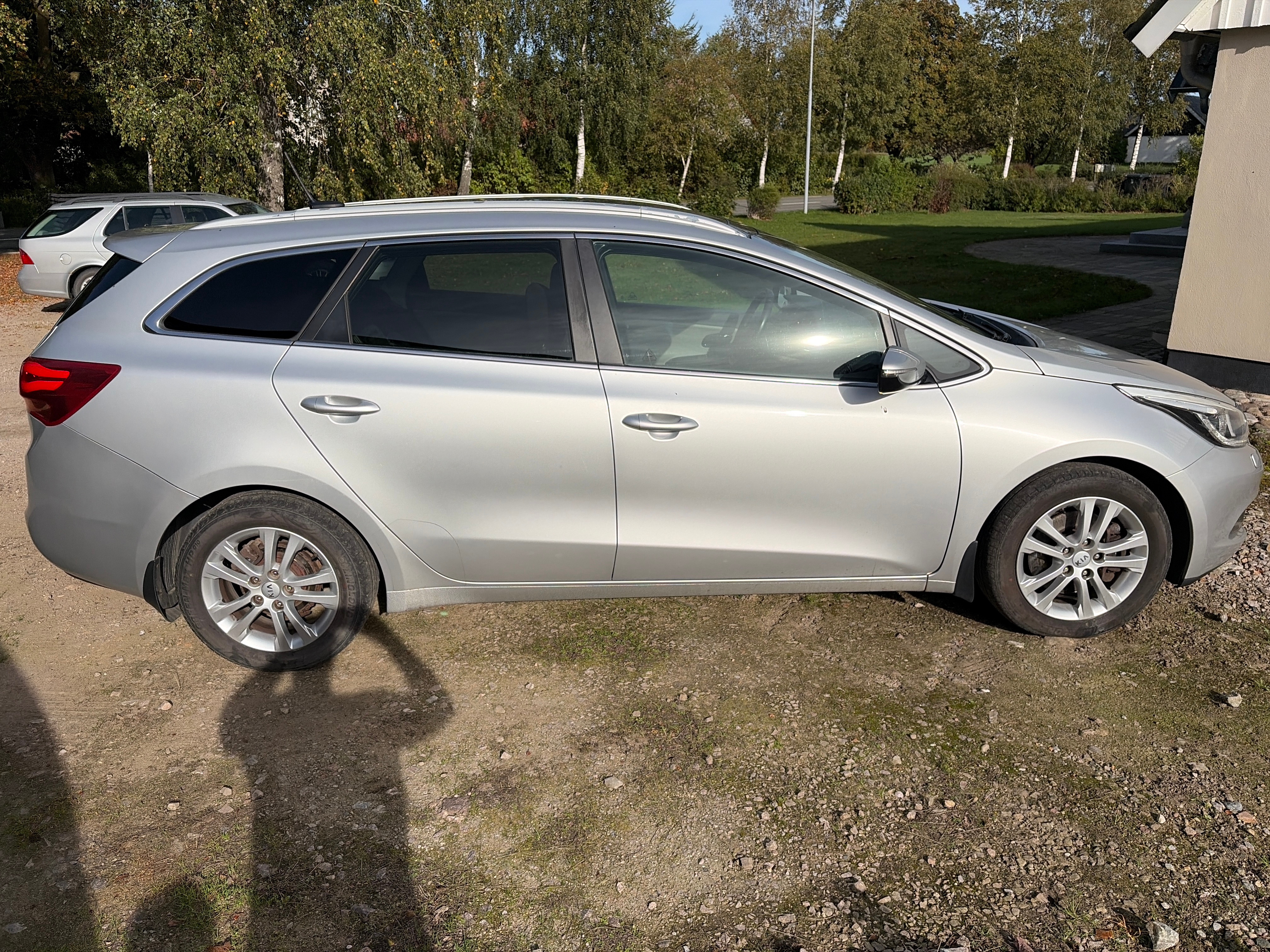 Kia Ceed _sw 1.6 GDI Manuell 2015, bild 2/3