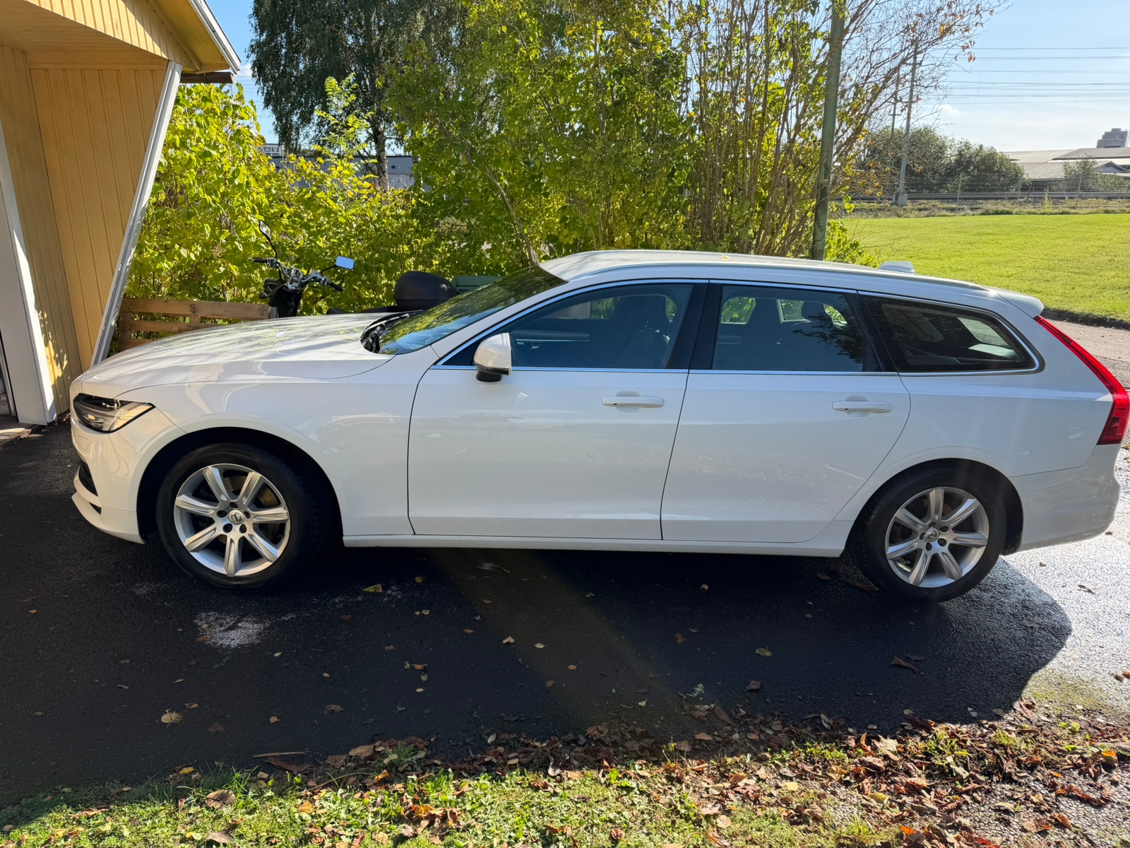 Volvo V90 D3 Manuell 2017, bild 2/10