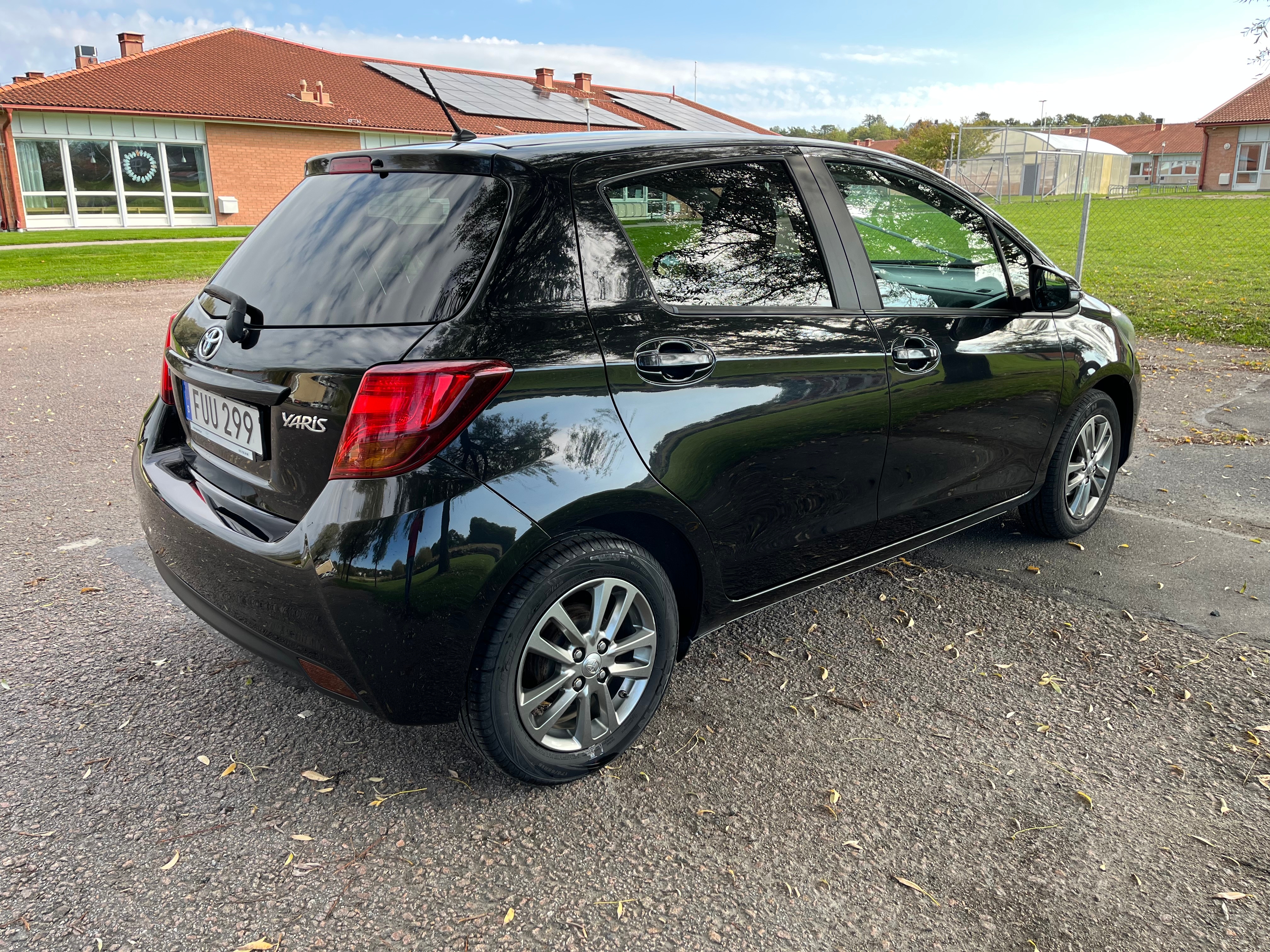 Toyota Yaris 2015, kuva 5/10