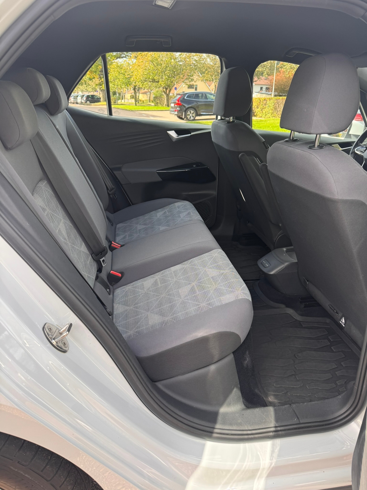 Volkswagen ID.3 Pro Performance 2021, kuva 6/10