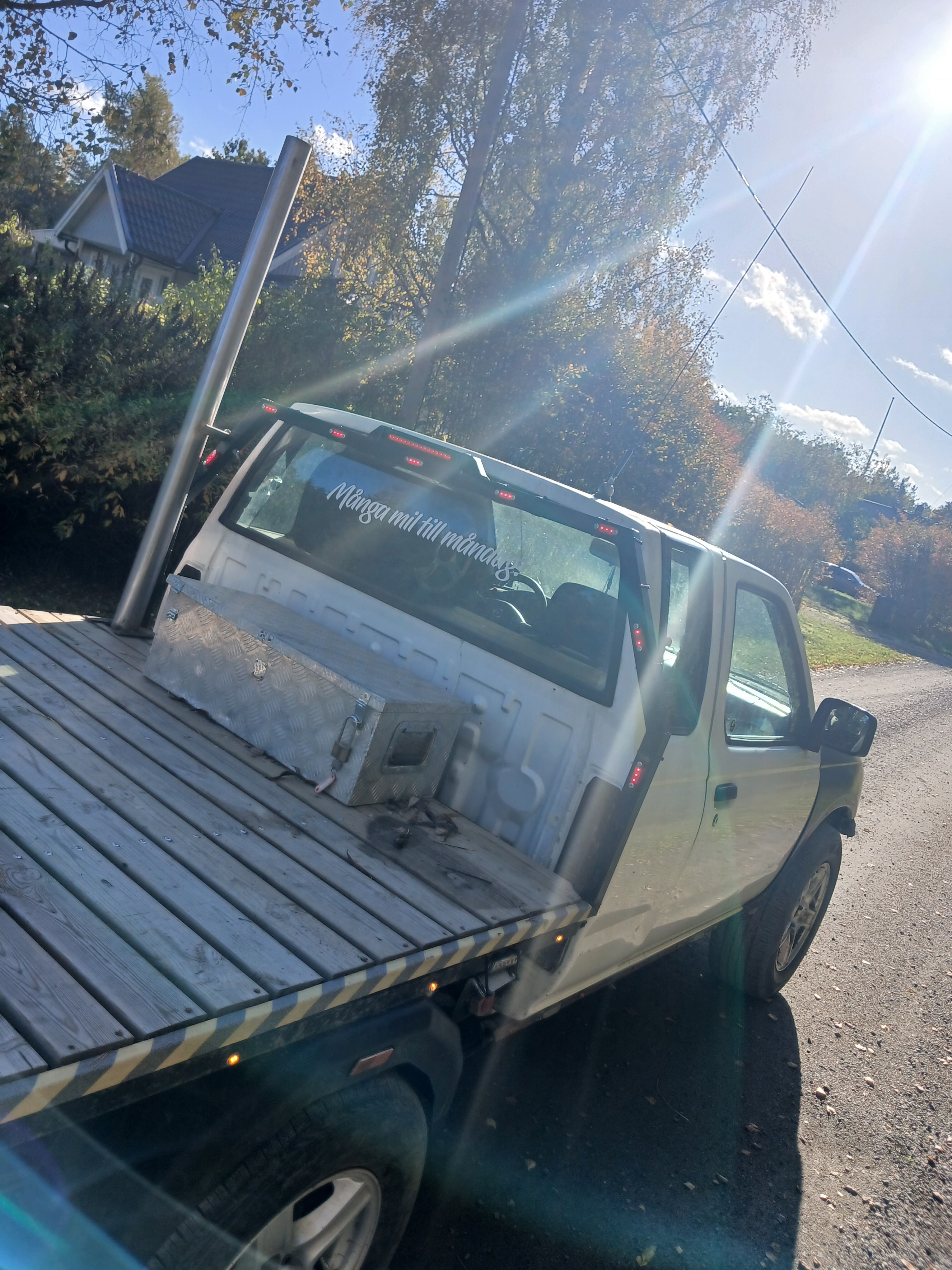 Nissan Navara King Cab 2.5 4WD Manuell 2004, bild 4/7
