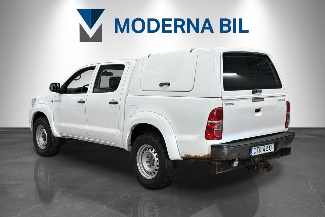 Toyota HiLux 2015, kuva 3/10