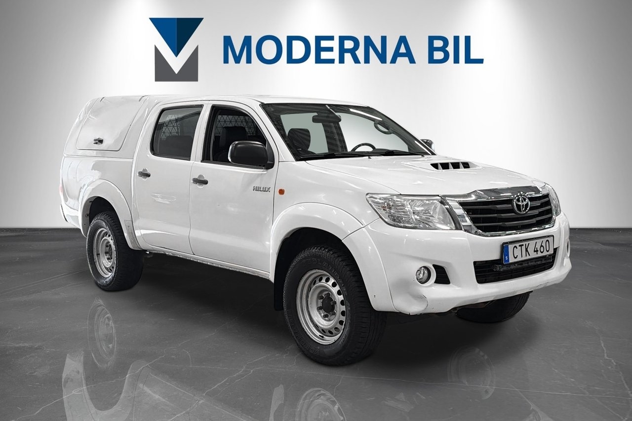 Toyota HiLux 2015, kuva 7/10
