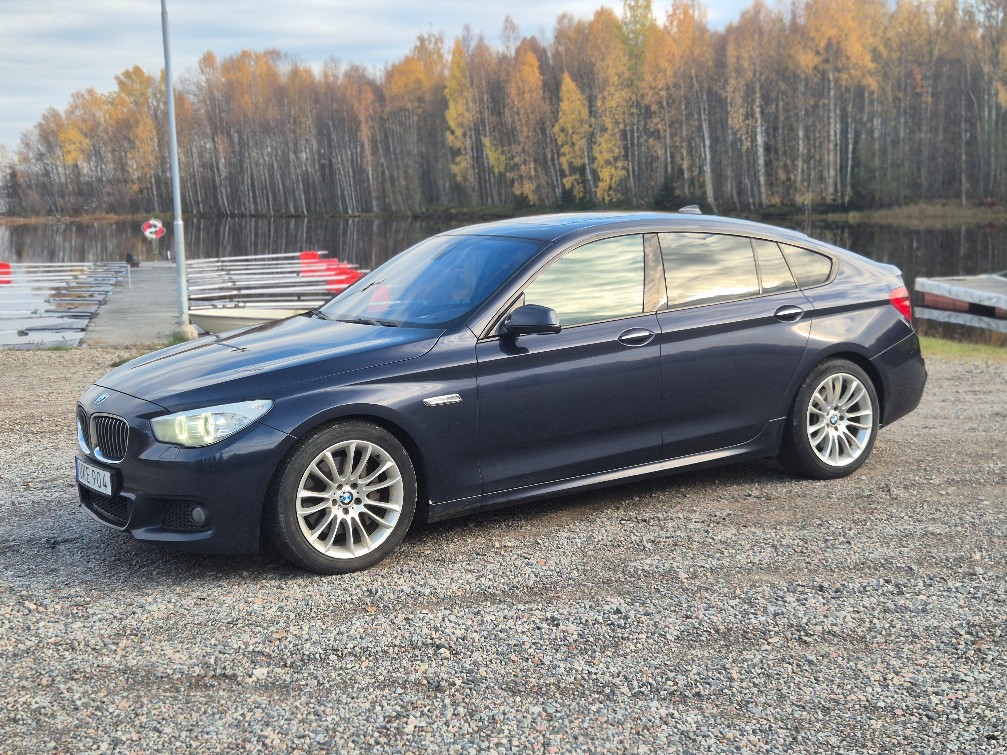 BMW 530