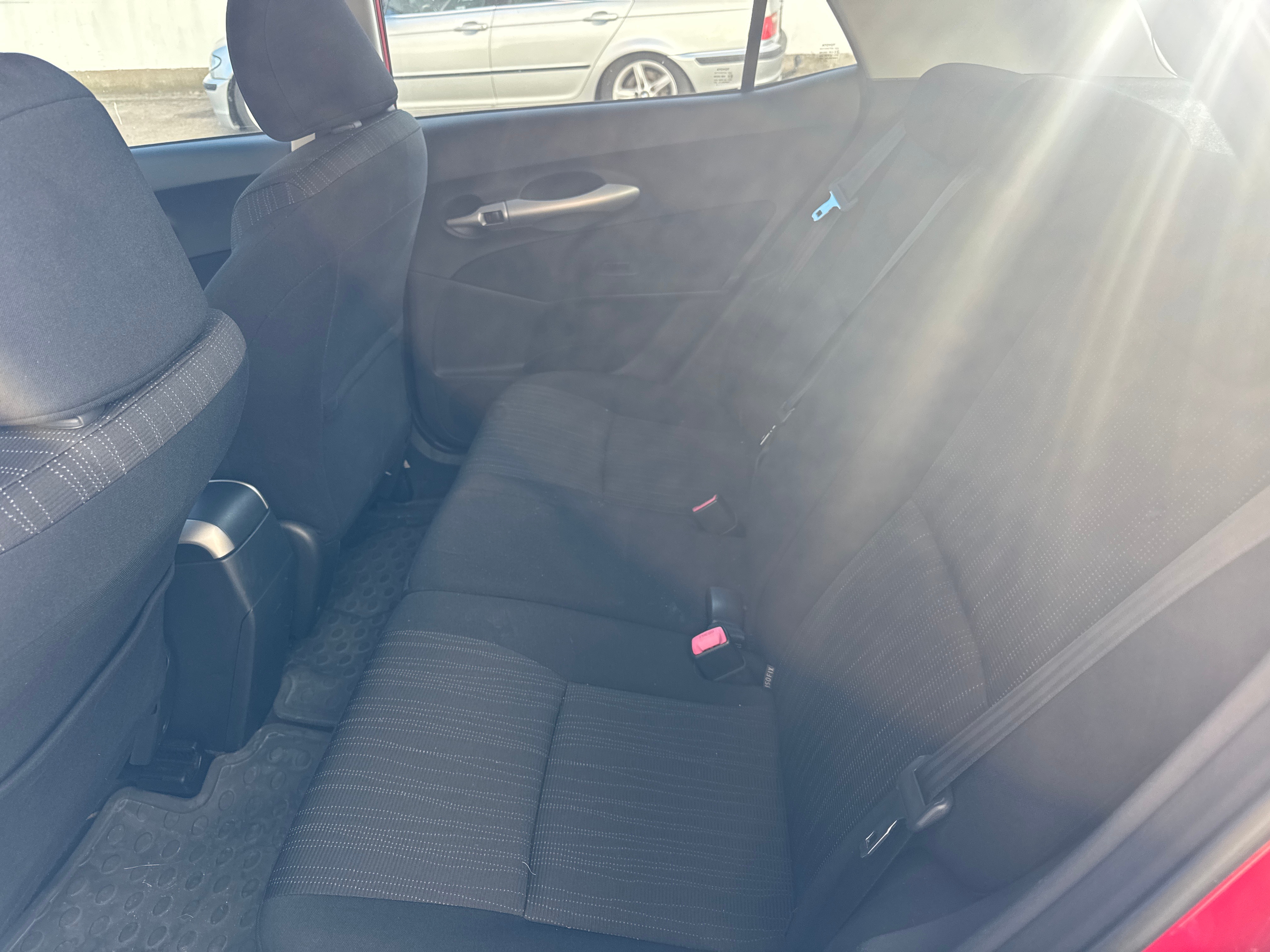 Toyota Auris 5-dörrar 1.4 D-4D Manuell 2007, bild 6/6