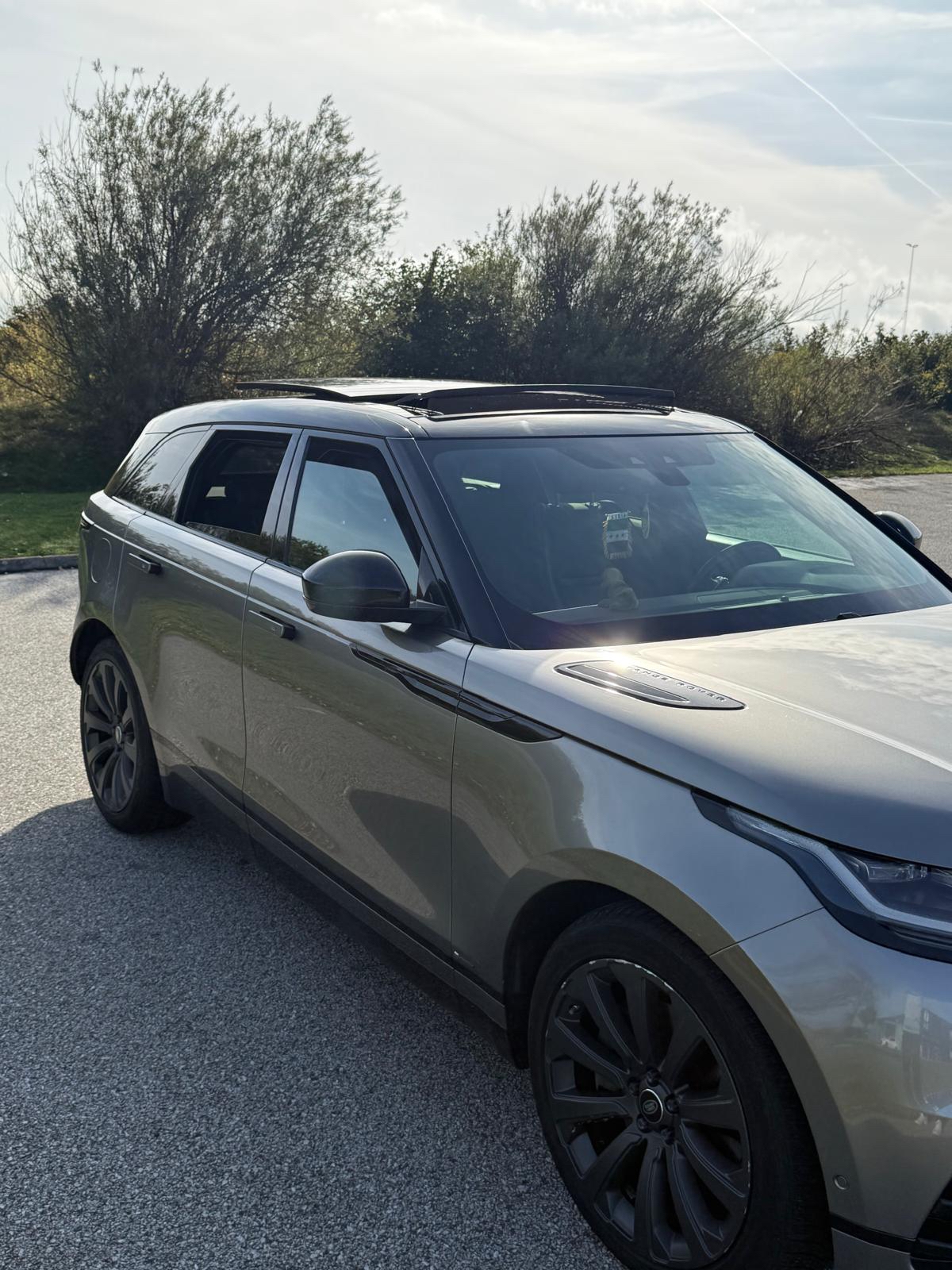 Land Rover Range Rover Velar 2018, photo 6/10