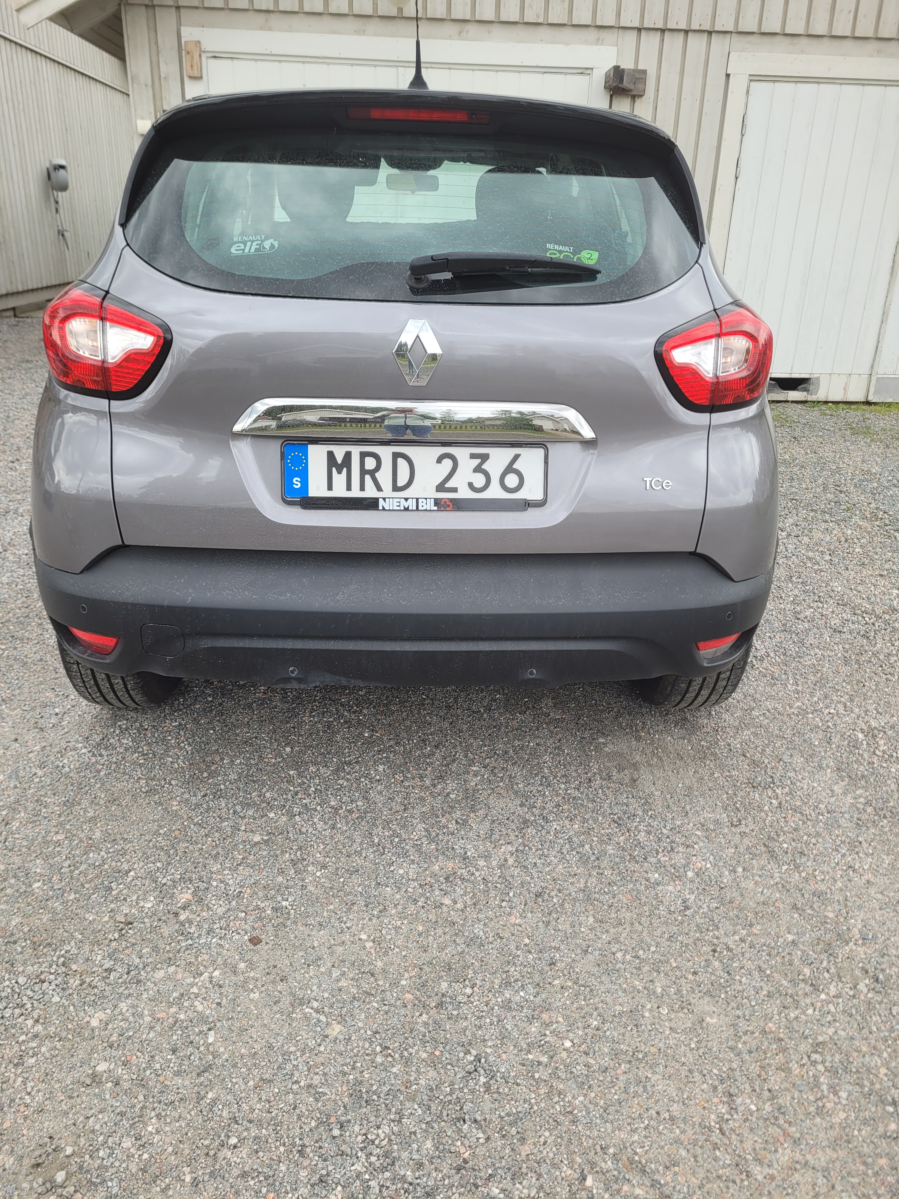 Renault Captur 0.9 TCe Manuell 2015, bild 3/4