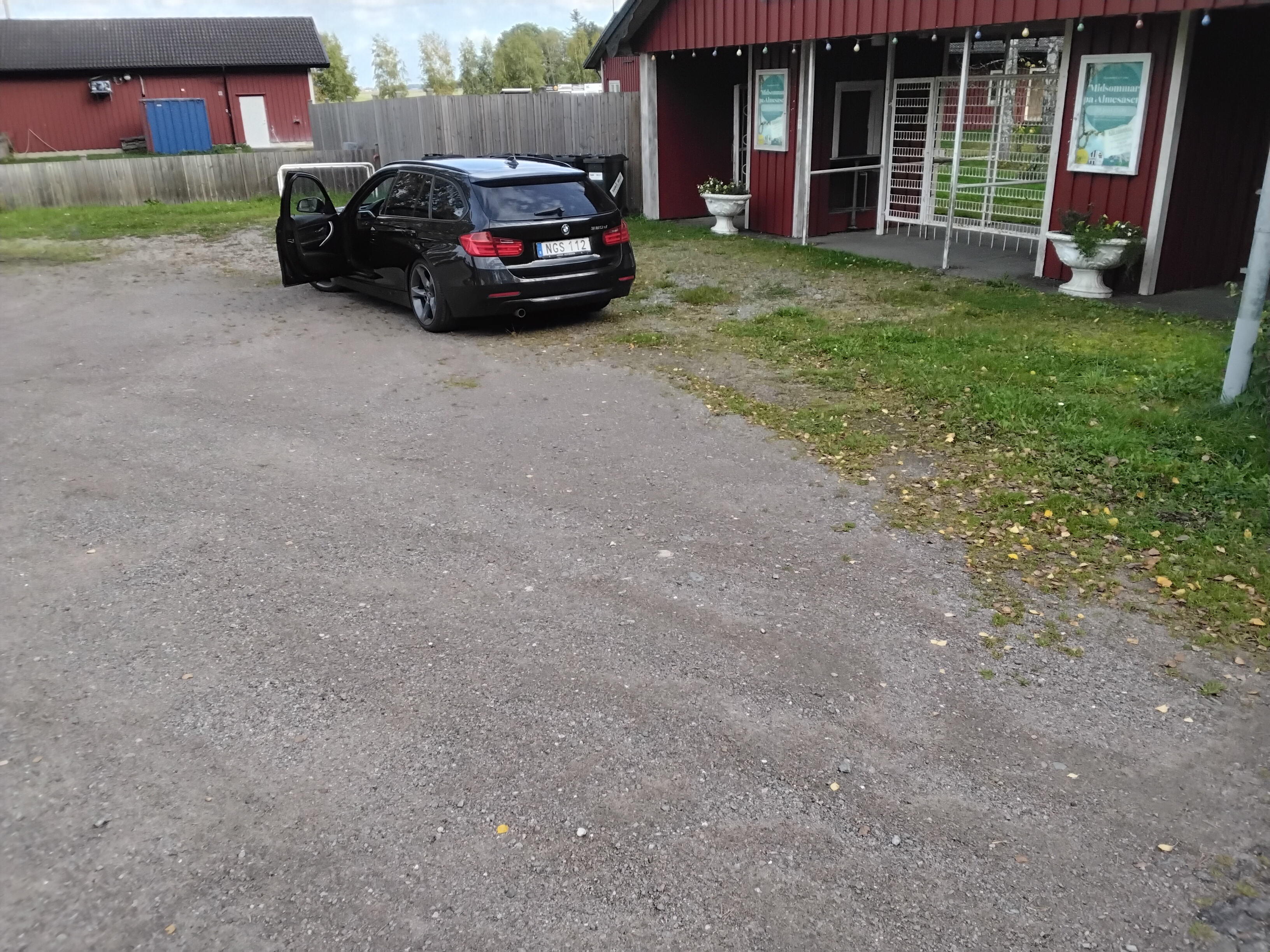 BMW 320 d Touring Manuell 2013, bild 3/6