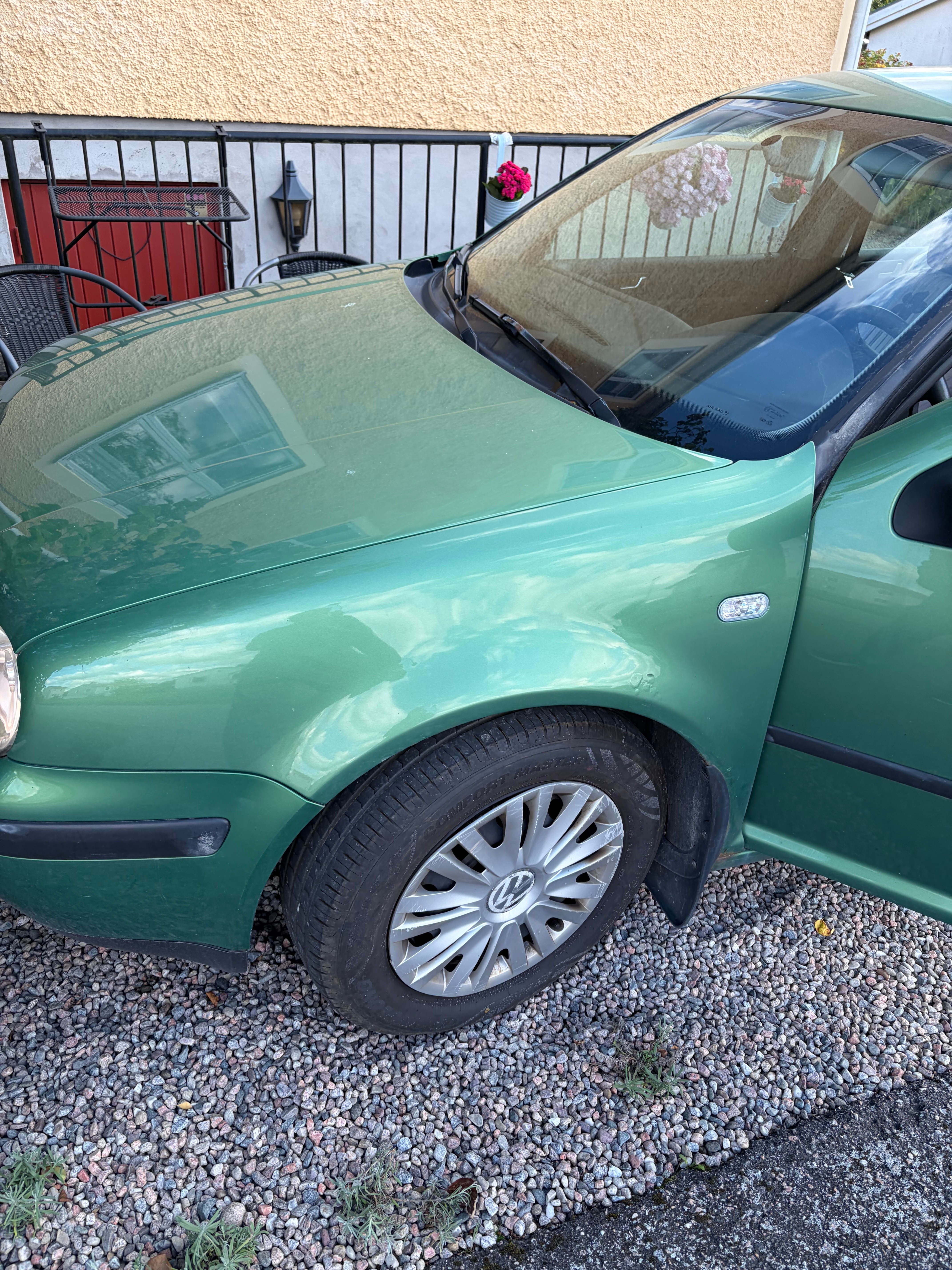 Volkswagen Golf IV 5-dörrar 1.6 Manuell 2003, bild 3/3