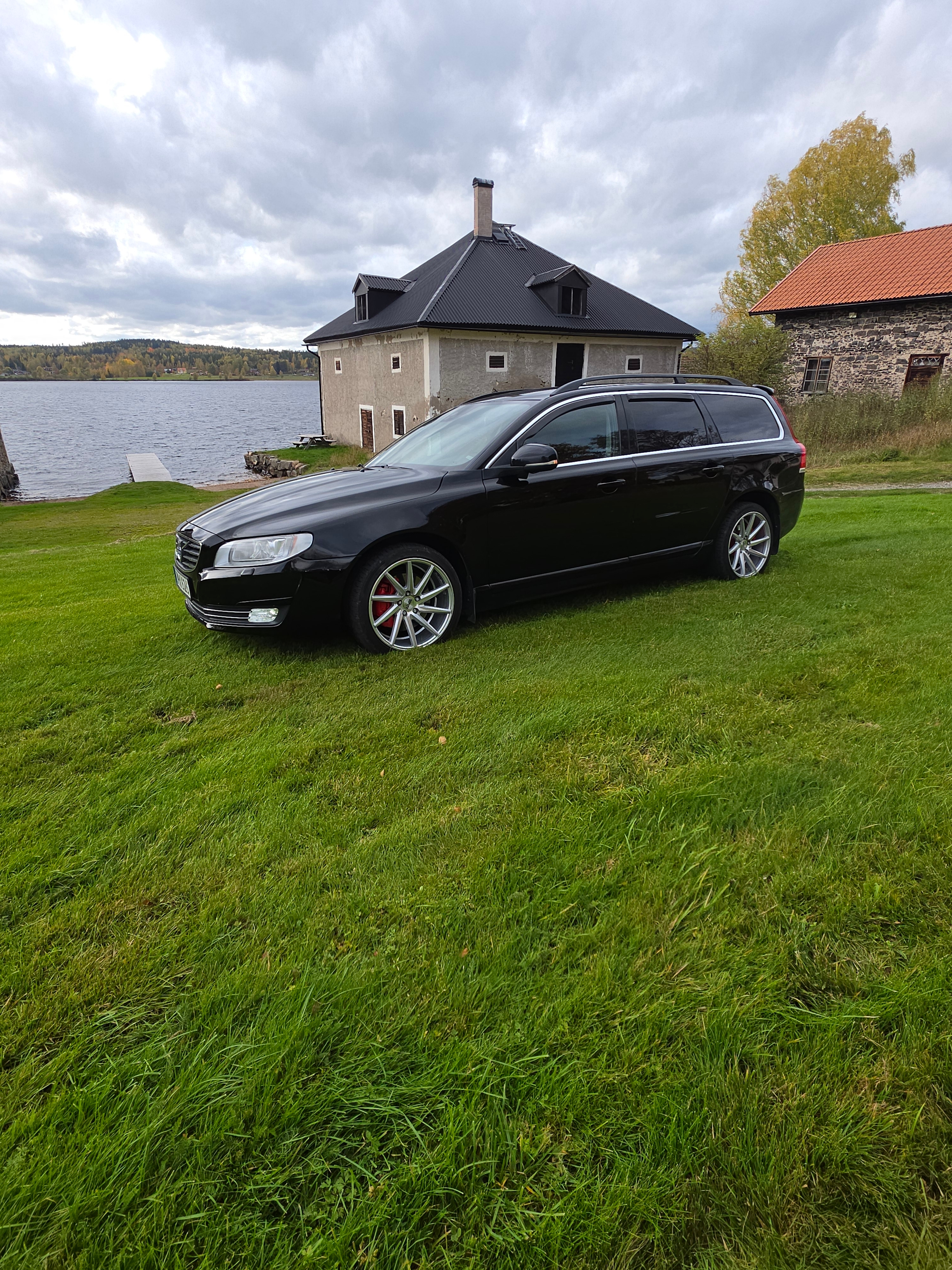 Volvo V70 D4 AWD Geartronic 2015, bild 2/5