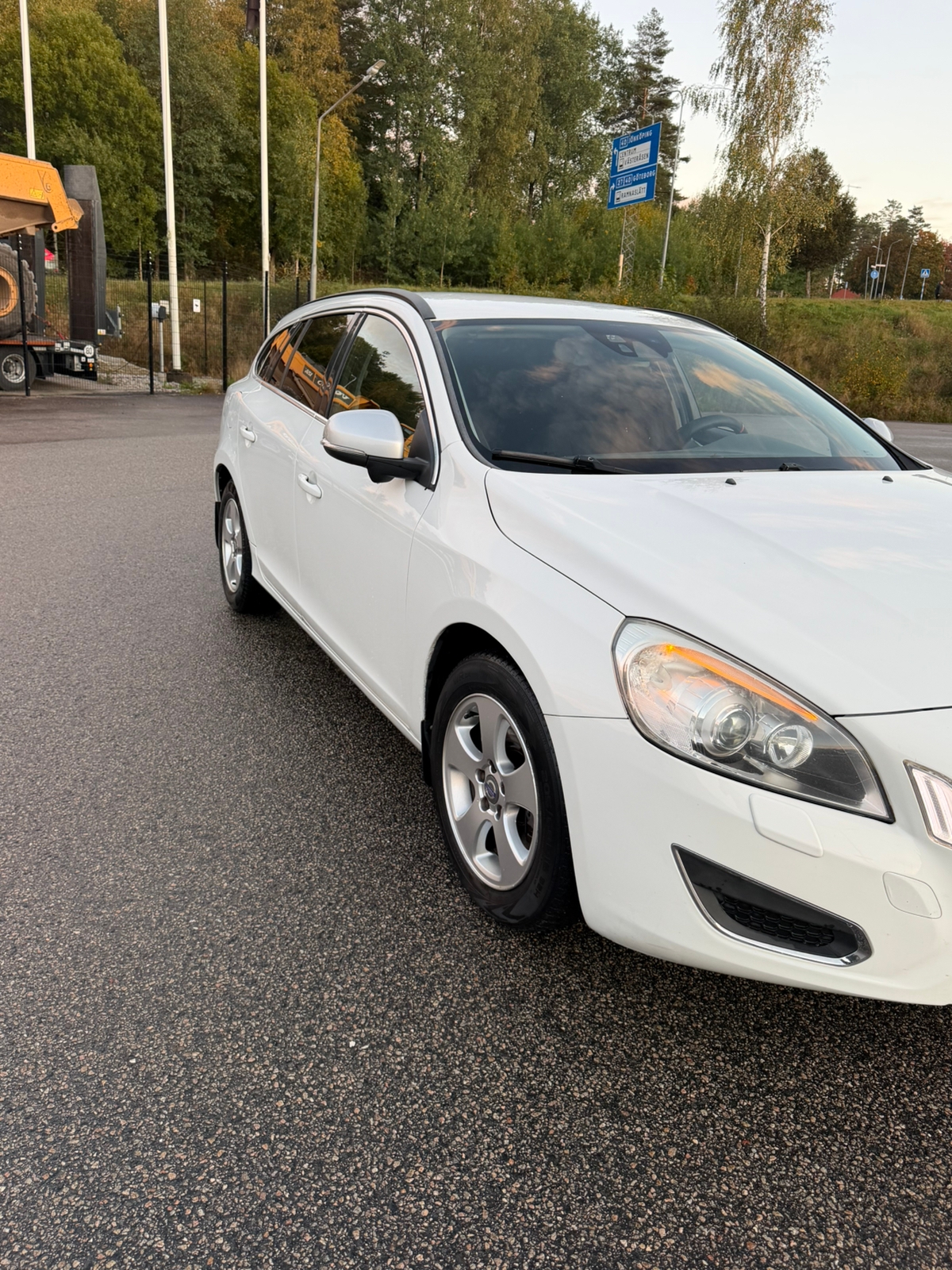 Volvo V60 D3 Geartronic 2011, bild 2/10