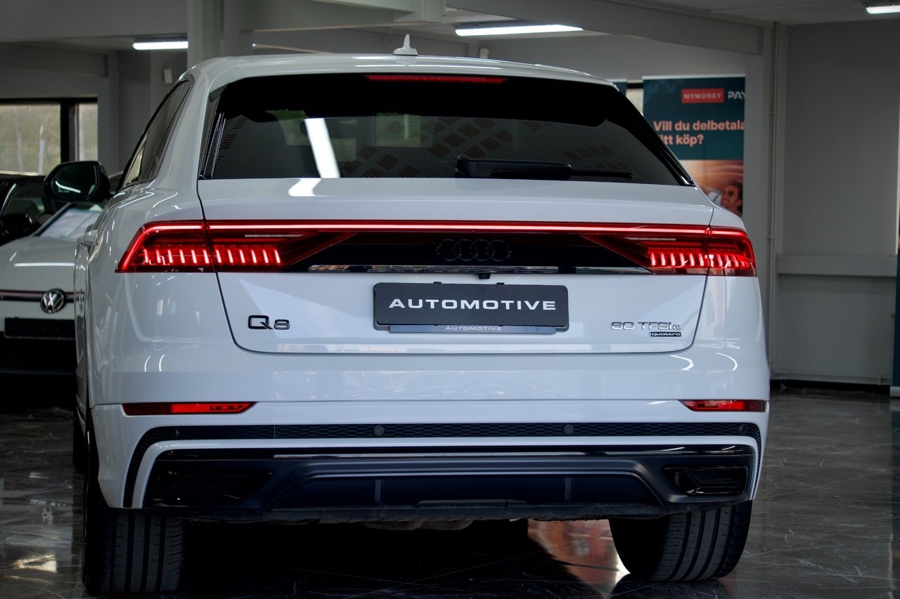 Audi Q8 2023, photo 7/10
