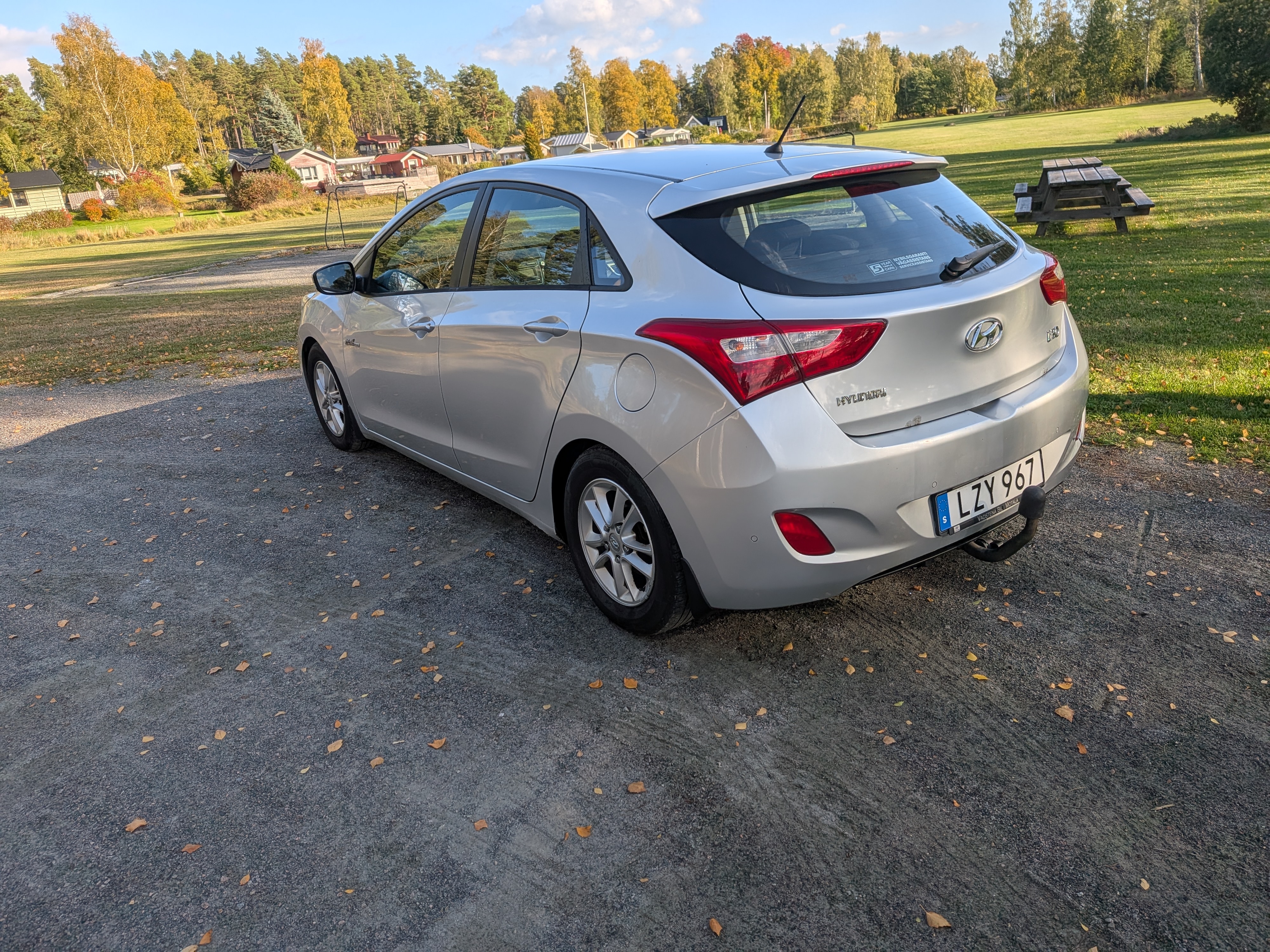 Hyundai i30 5-dörrar 1.6 CRDi Manuell 2014, bild 2/9