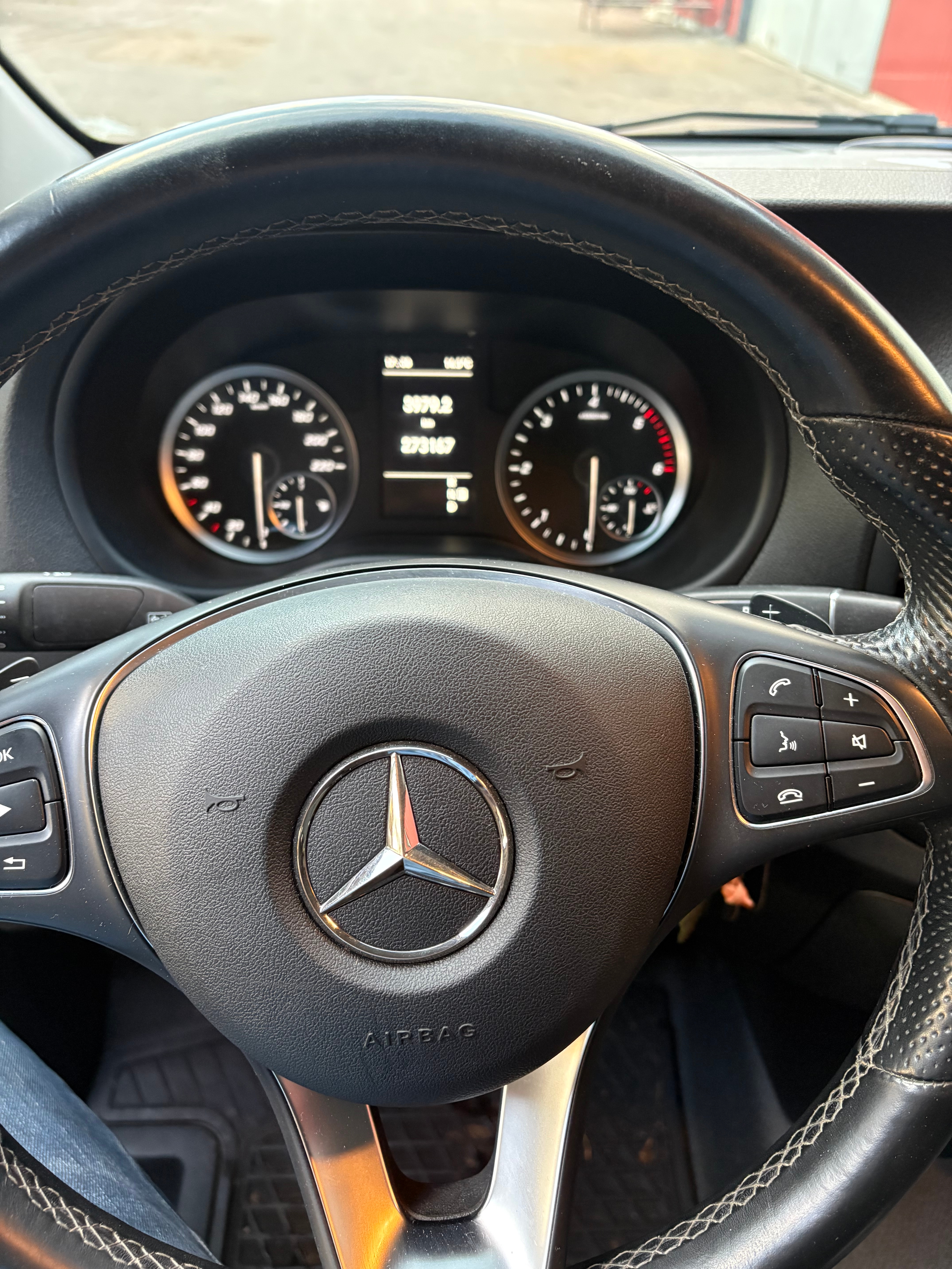 Mercedes-Benz Vito 2022, bild 6/6