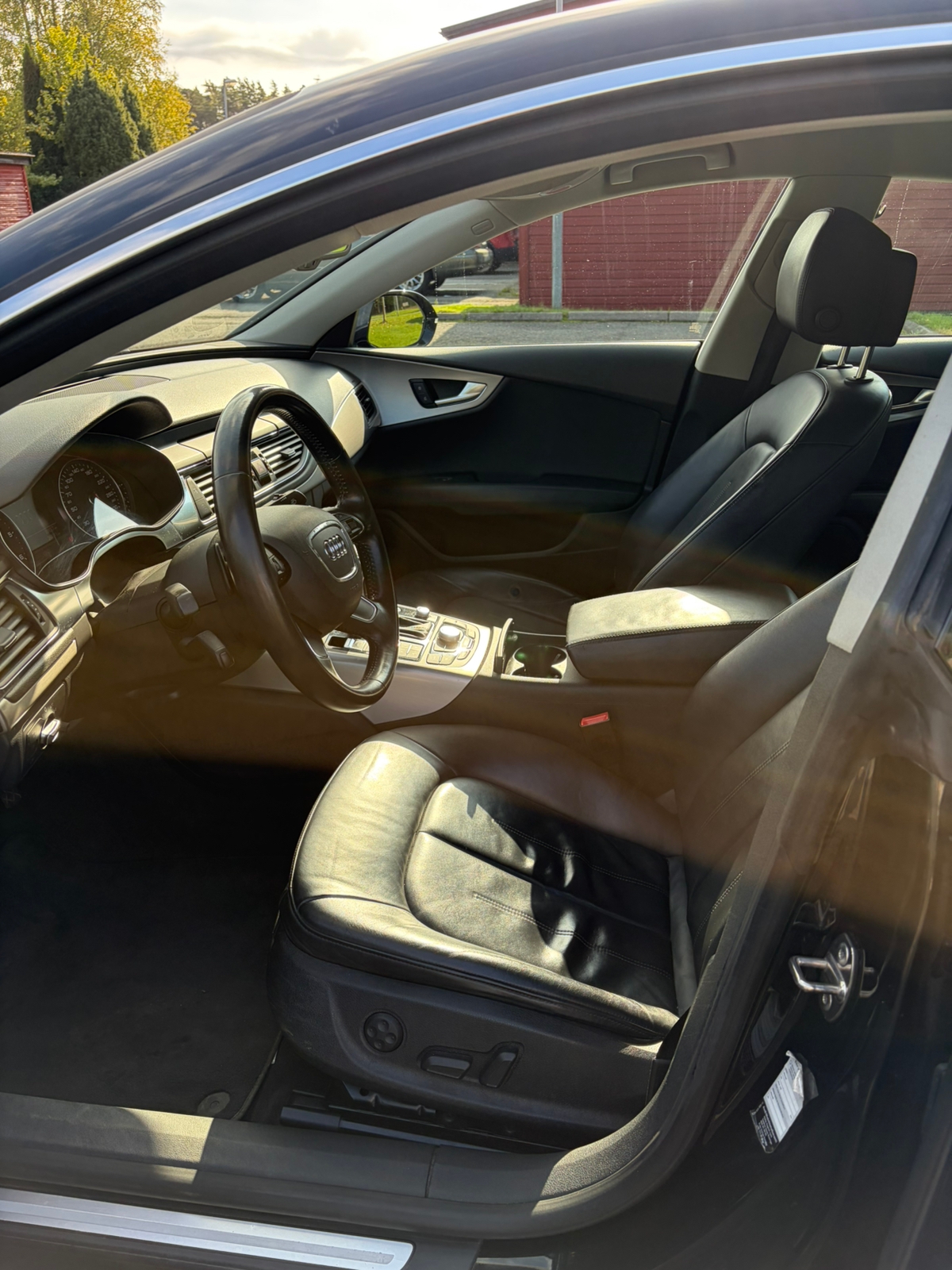 Audi A7 2011, bild 4/5