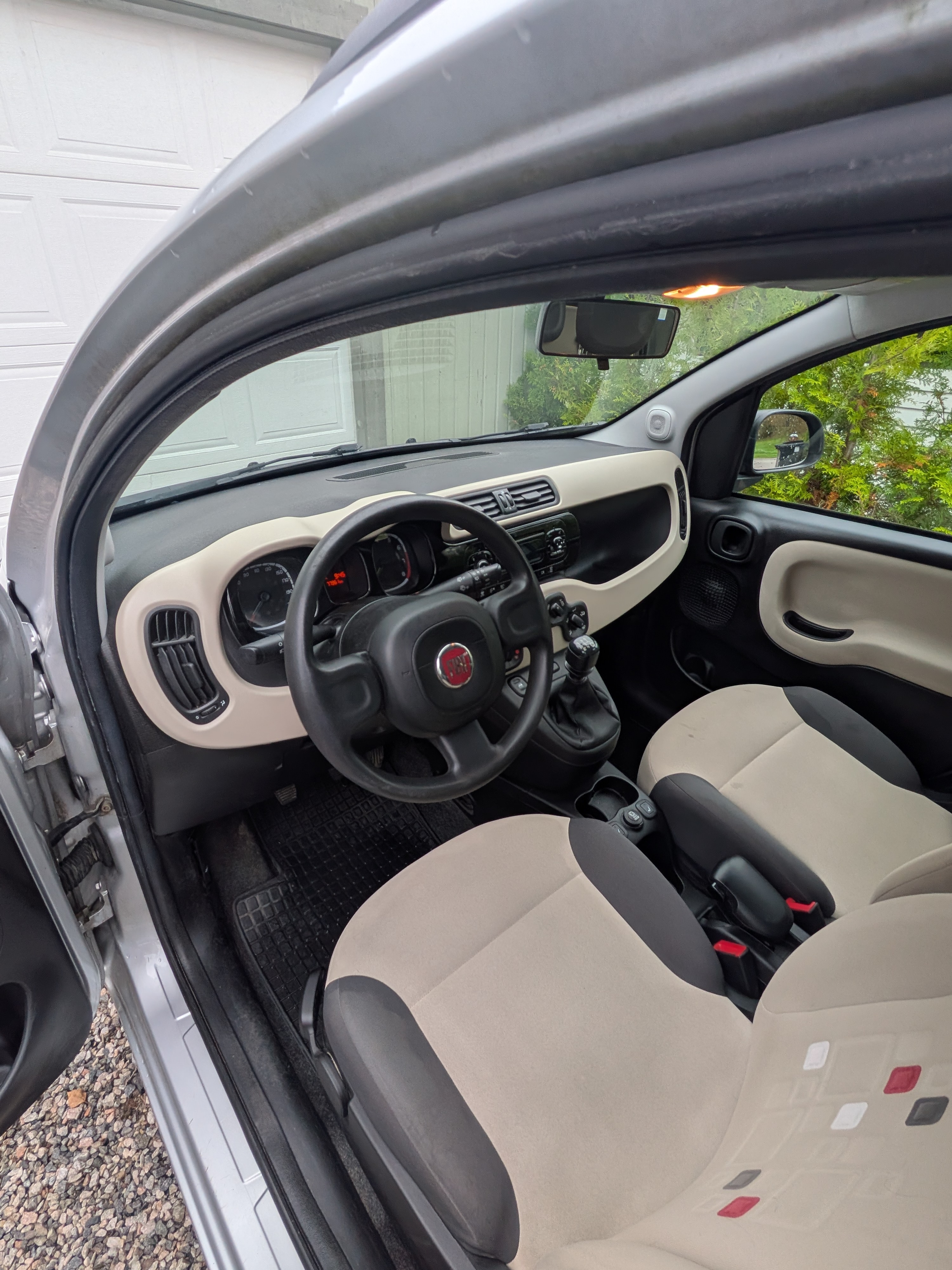 Fiat Panda 1.2 8V Manuell 2013, bild 4/7