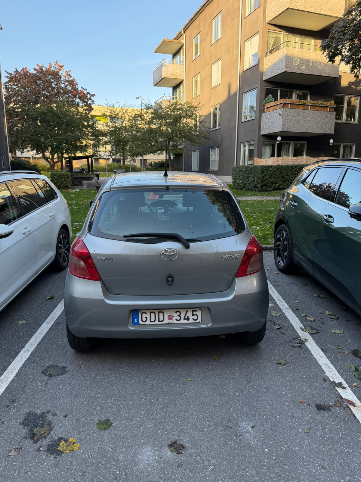 Toyota Yaris 5-dörrar 1.3 VVT-i Manuell 2007, photo 2/6