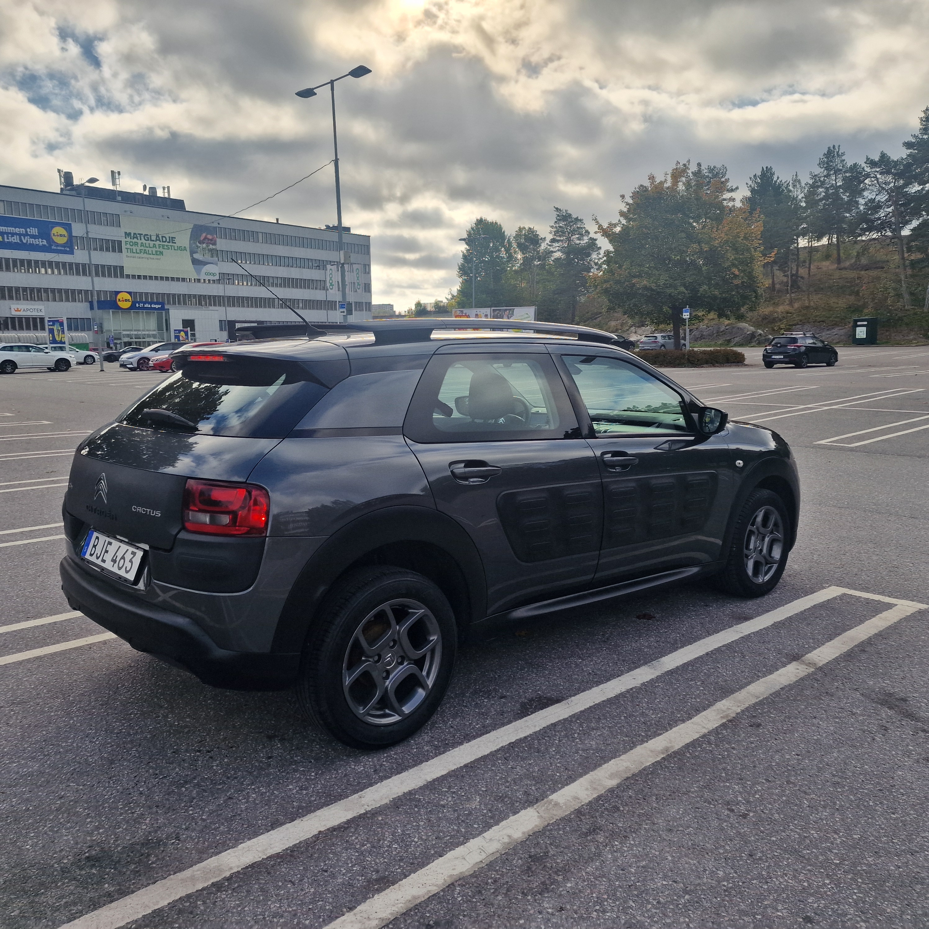 Citroen C4 Cactus 1.2 PureTech Manuell 2014, bild 4/10