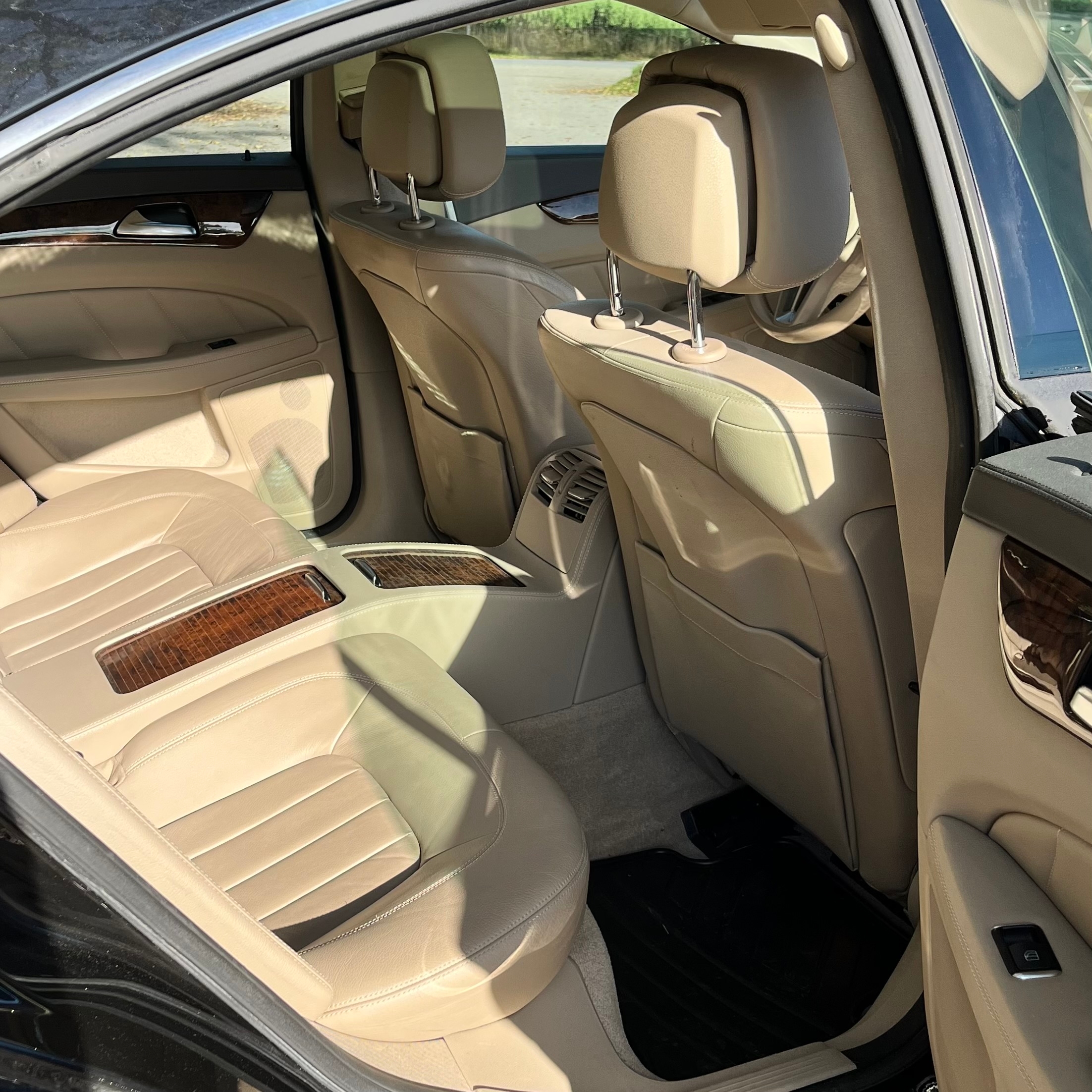 Mercedes-Benz CLS 2012, photo 7/8