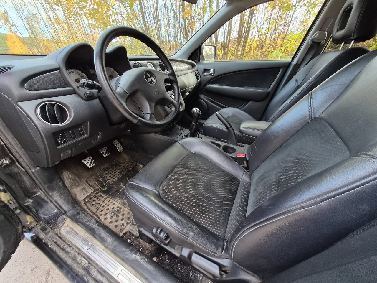 Mitsubishi Outlander Turbo 2,0 4WD Turbo 2007, bild 7/10