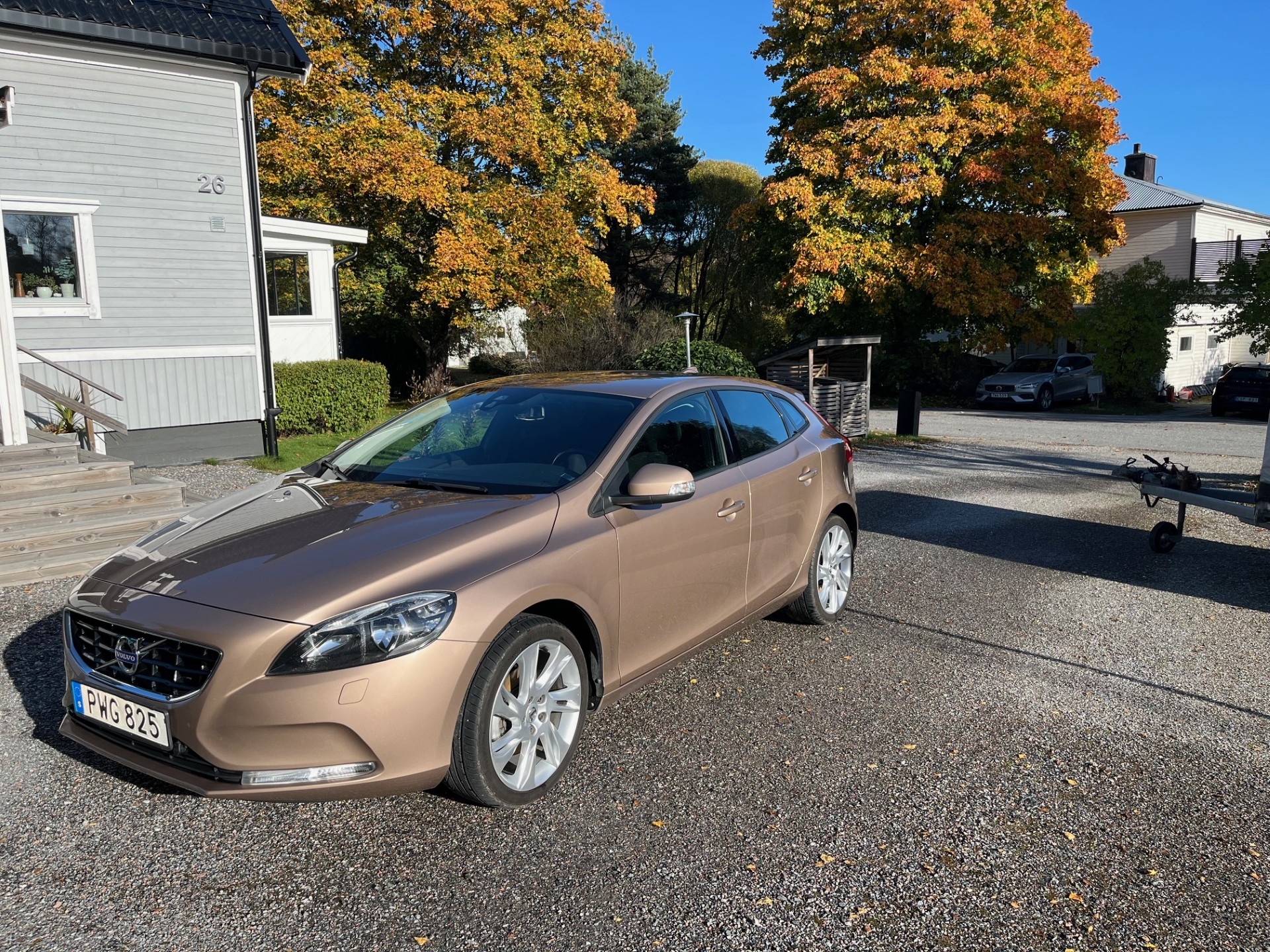 Volvo V40 T2 Manuell 2015, photo 2/7