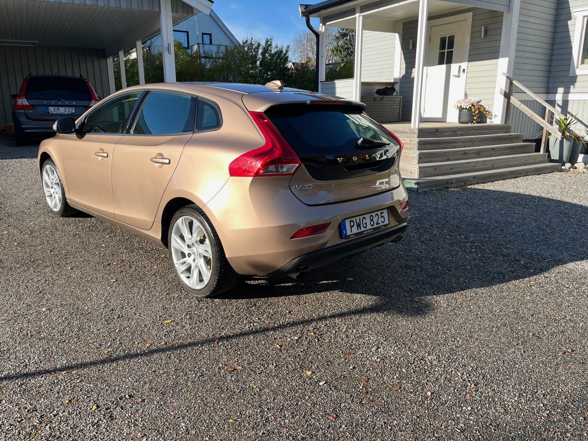 Volvo V40 T2 Manuell 2015, photo 3/7