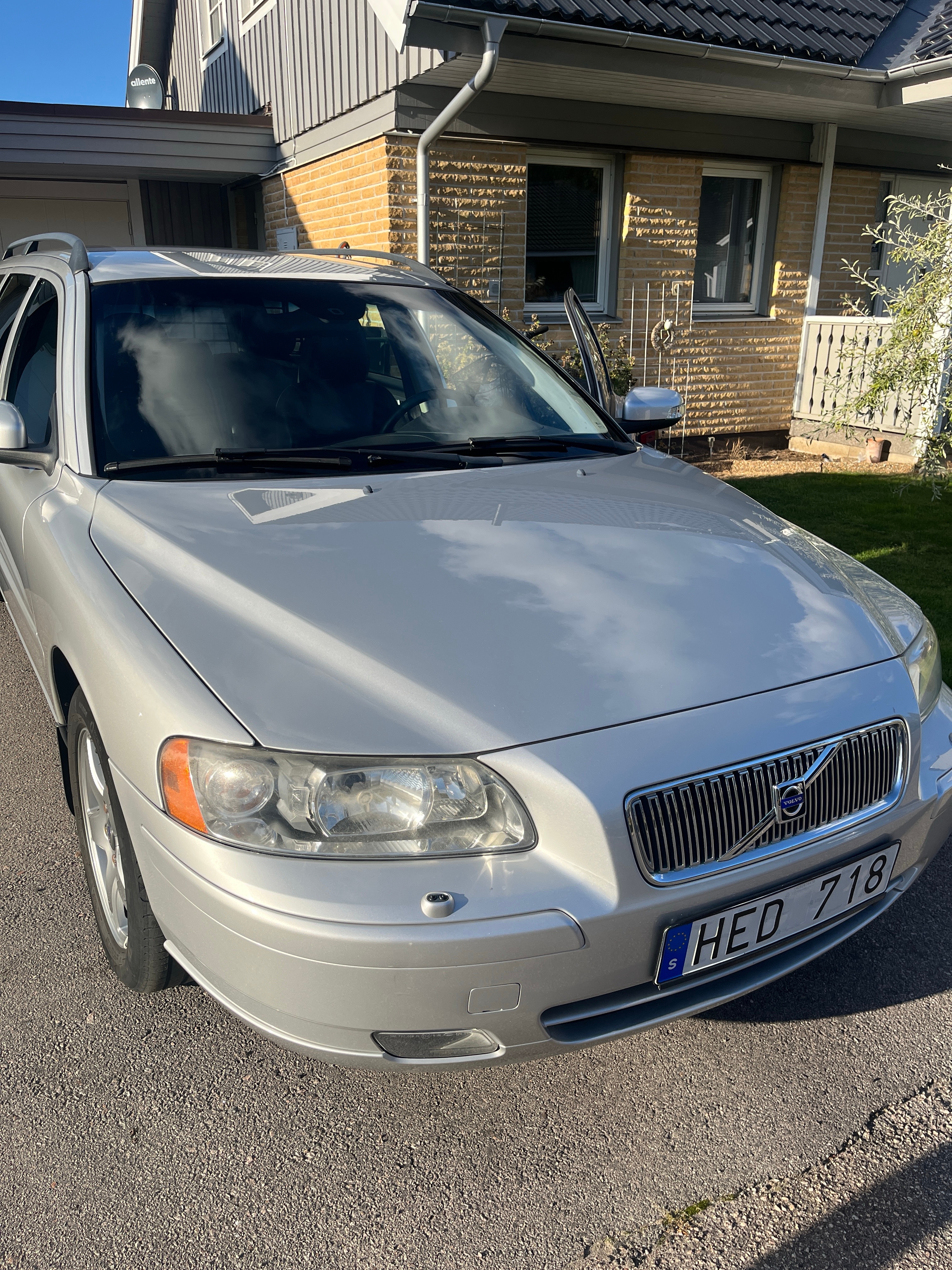 Volvo V70