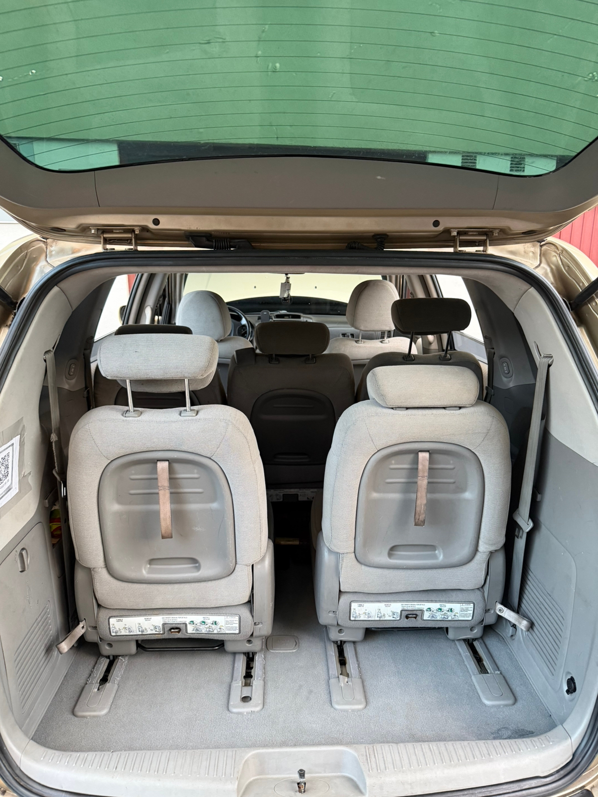 Kia Carnival 2.9 CRDi Manuell 2007, bild 3/9