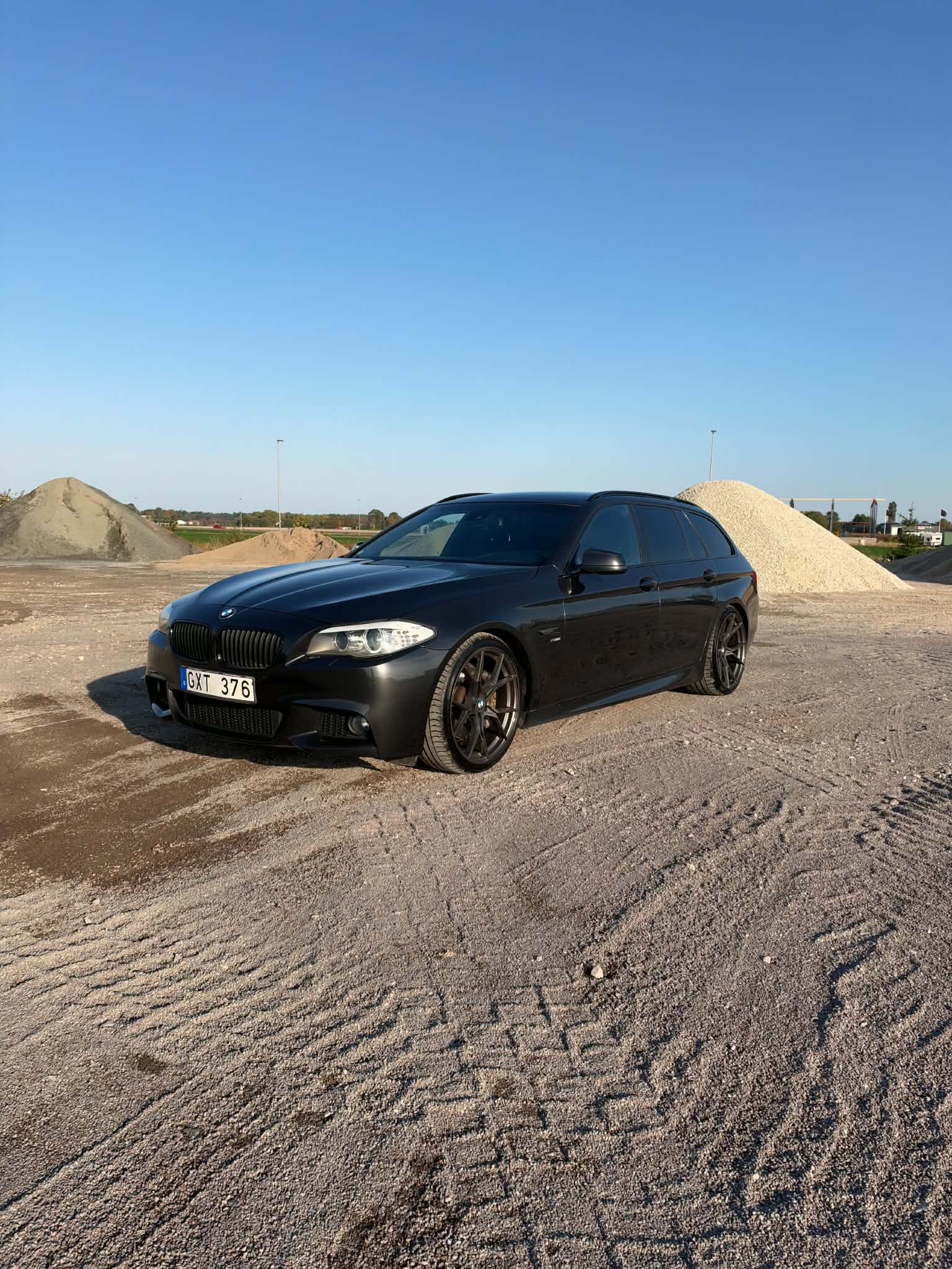 BMW 525