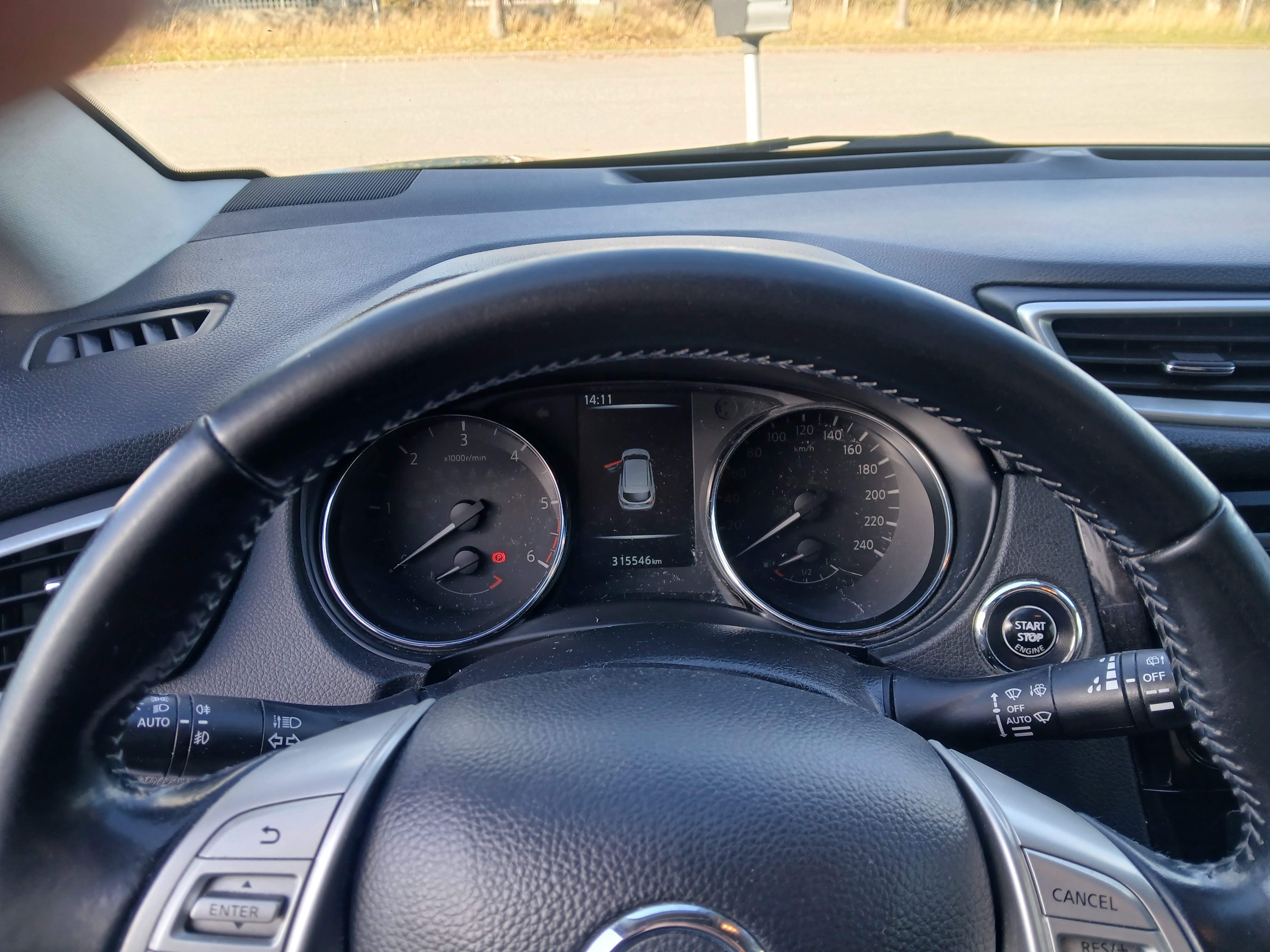 Nissan Qashqai 1.6 dCi DPF XTRONIC-CVT 2016, bild 4/7