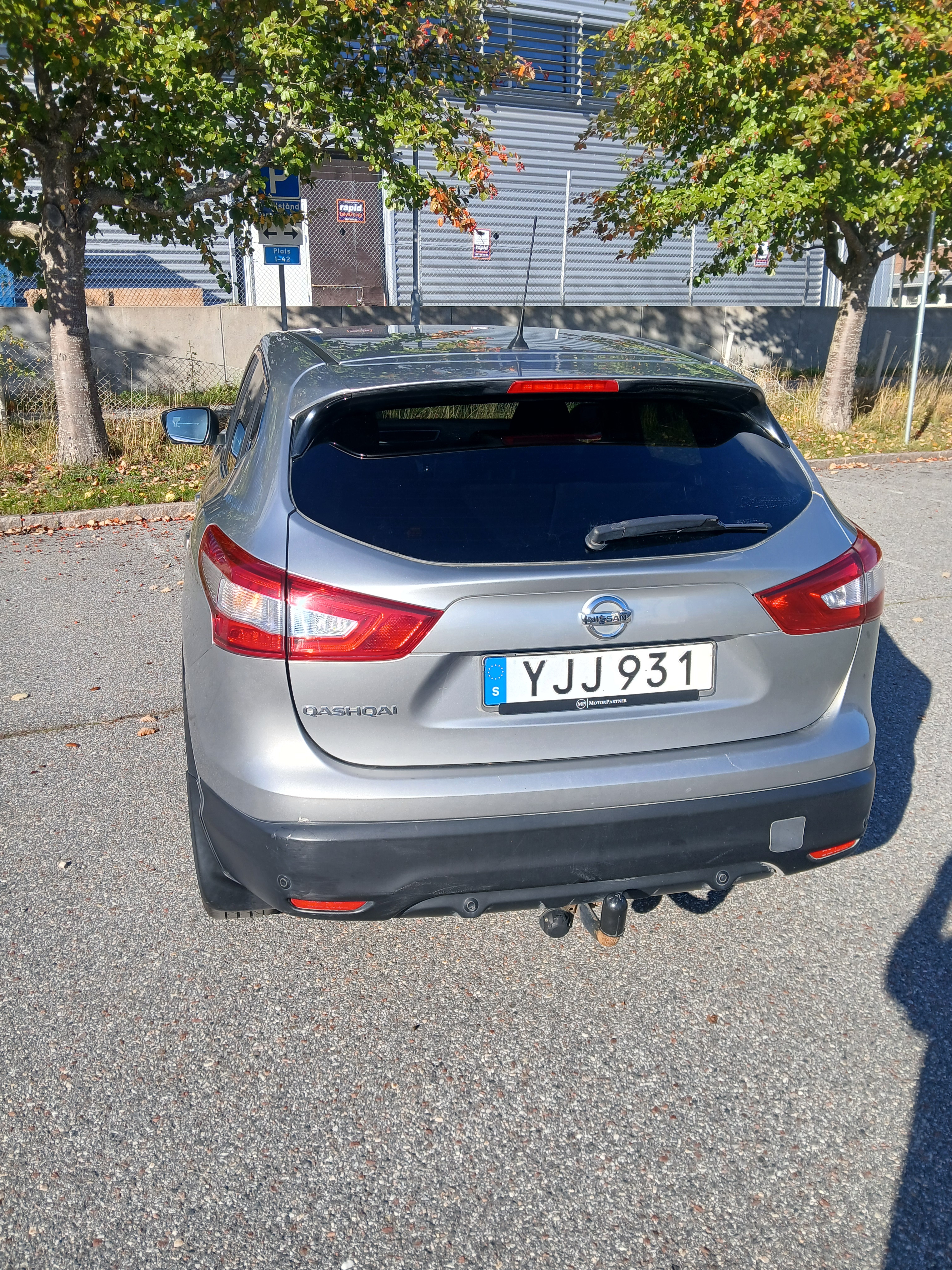 Nissan Qashqai 1.6 dCi DPF XTRONIC-CVT 2016, bild 3/7