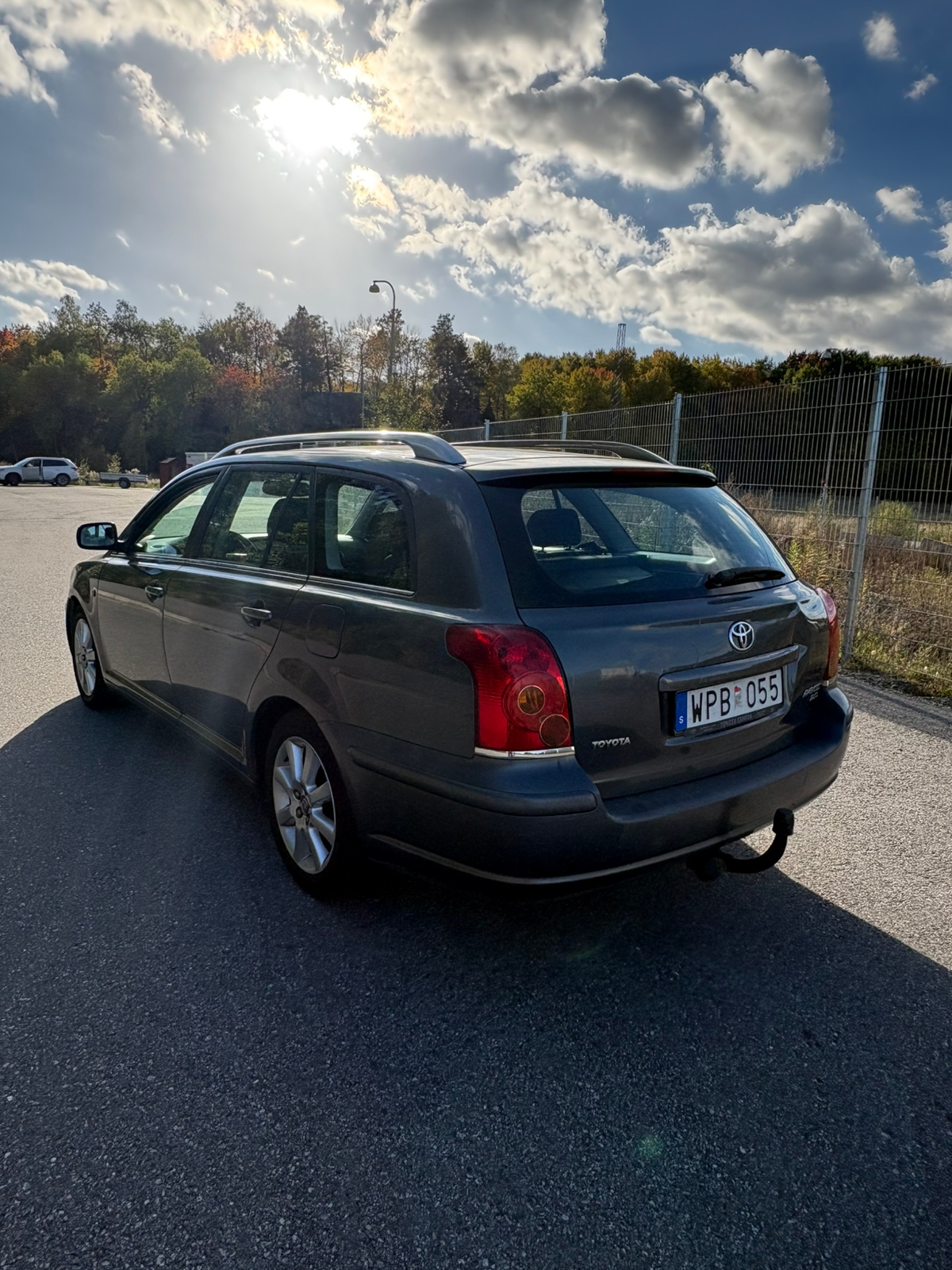 Toyota Avensis 2005, bild 6/9
