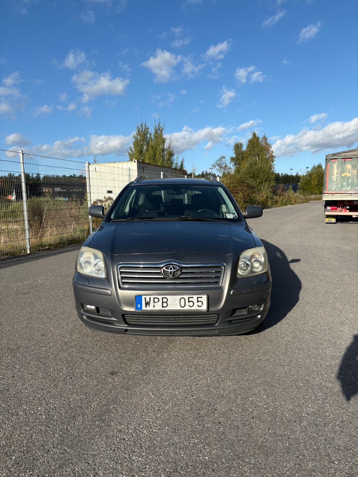 Toyota Avensis 2005, bild 2/9