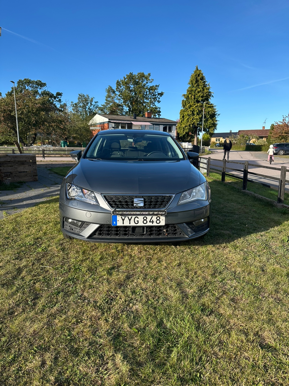 Seat Leon 1.2 TSI Manuell 2018, bild 2/10